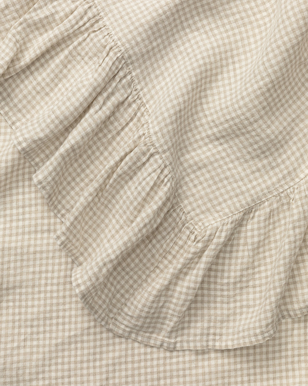 McGee & Co - Catania Linen Ruffle Tablecloth