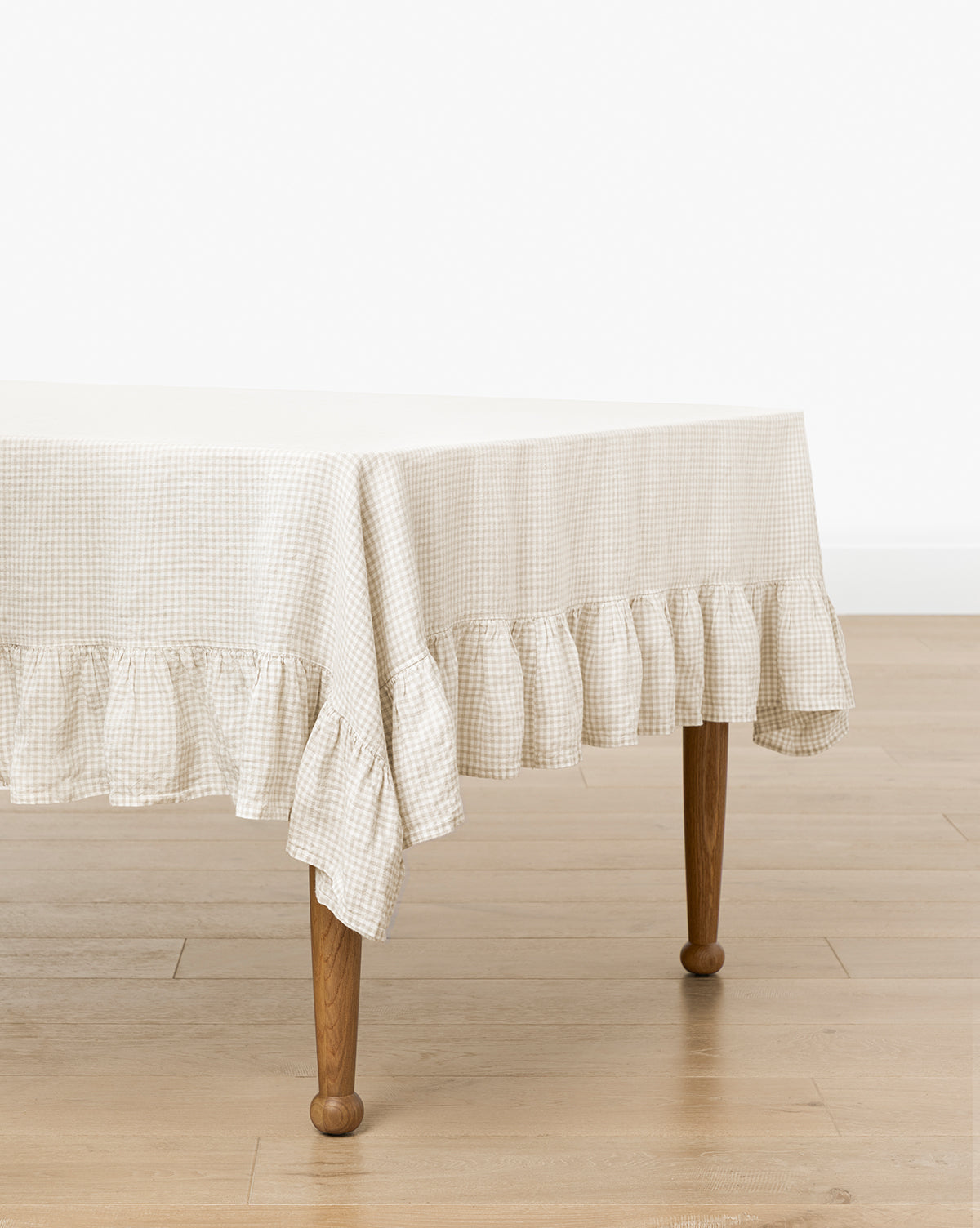 McGee & Co - Catania Linen Ruffle Tablecloth