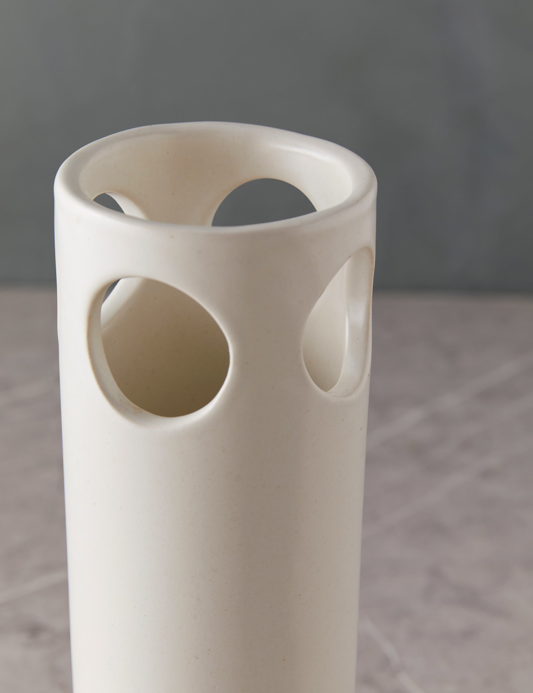 Lulu and Georgia - Cenote Vase by SIN