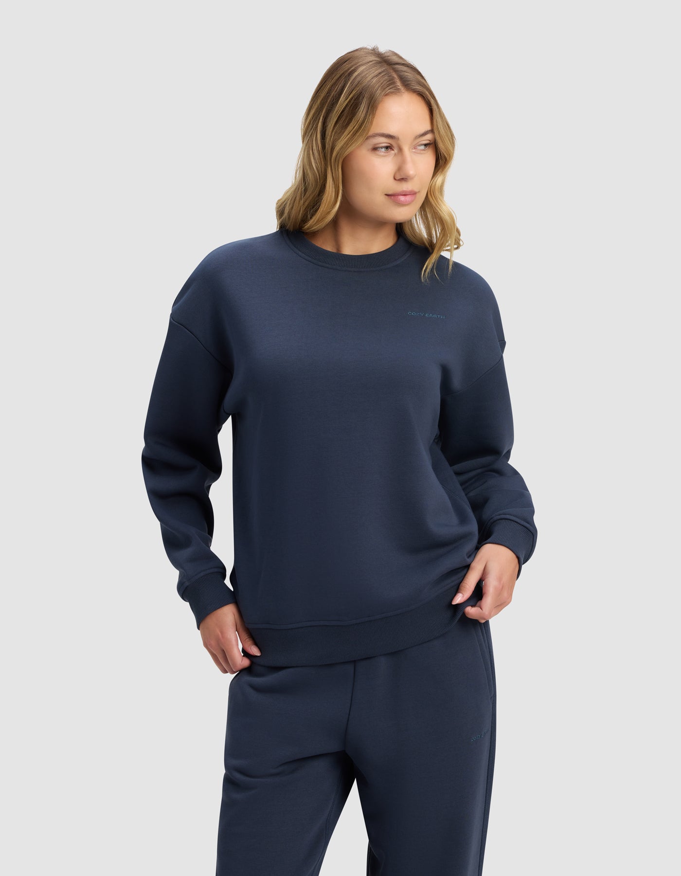 Cozy Earth - Women's Cityscape 2.0 Crewneck & Sweatpant Set