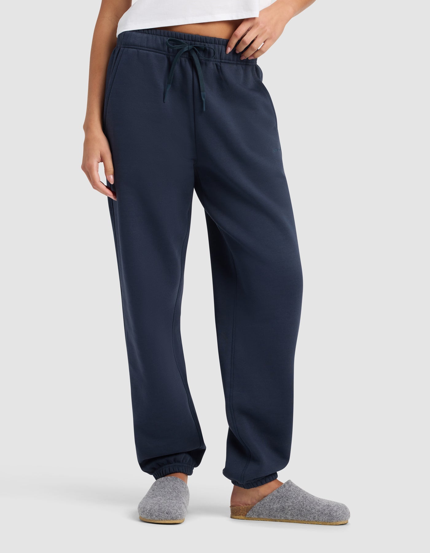 Cozy Earth - Women's CityScape 2.0 Sweatpant