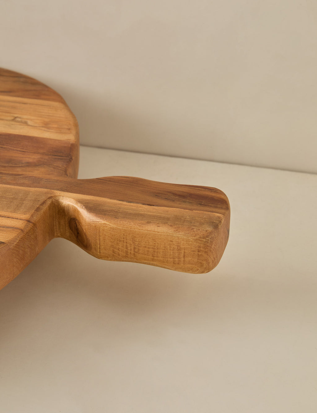 Lulu and Georgia - Classic Rectangular Footed Board by etúHOME