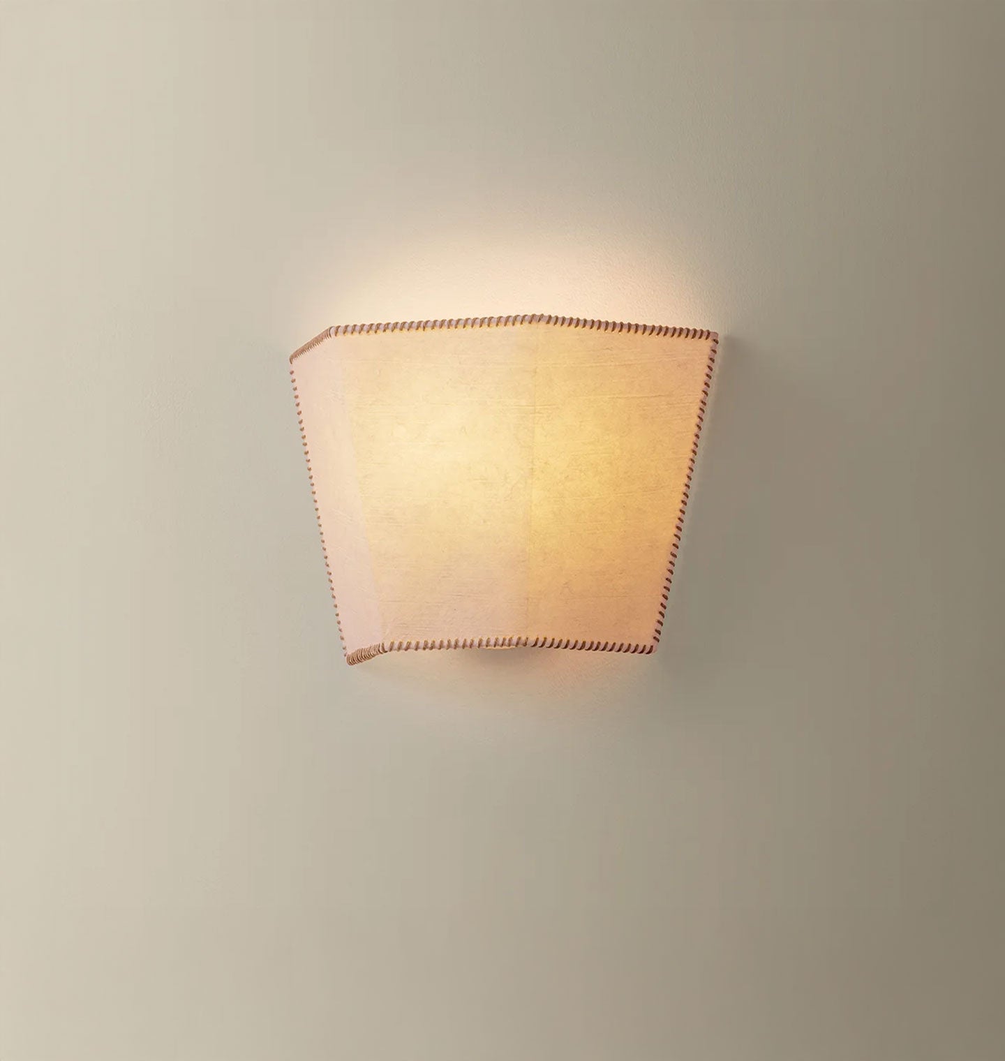 Amber Interiors - Collin Wide Wall Sconce