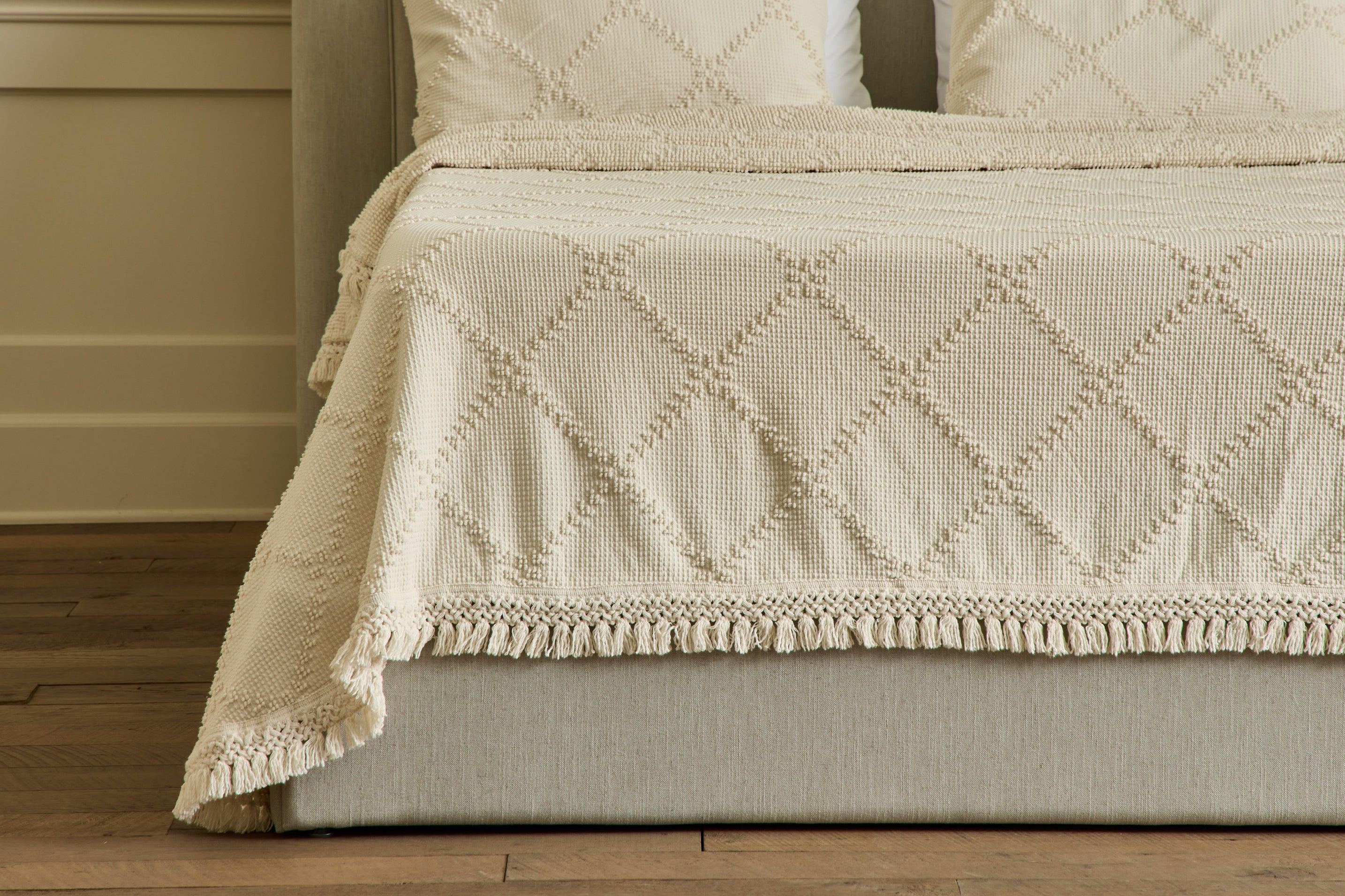 Nicky Kehoe - Trellis Terry Fringed Coverlet in Ivory