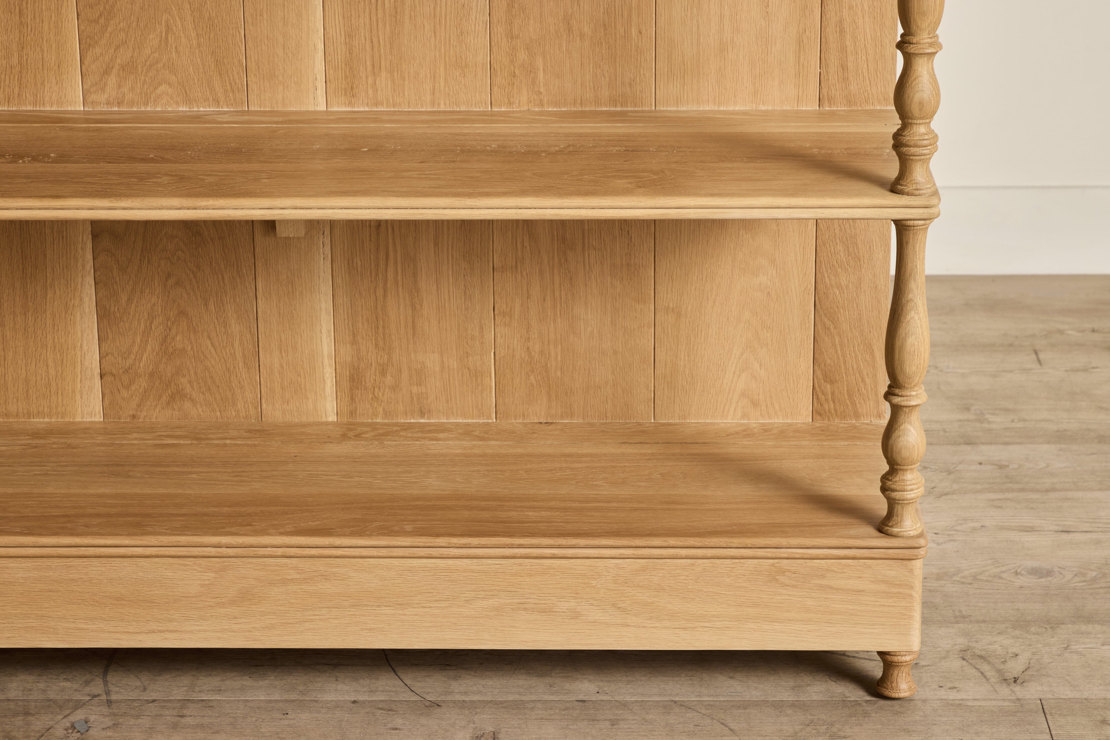 Nicky Kehoe - Salon Bookcase