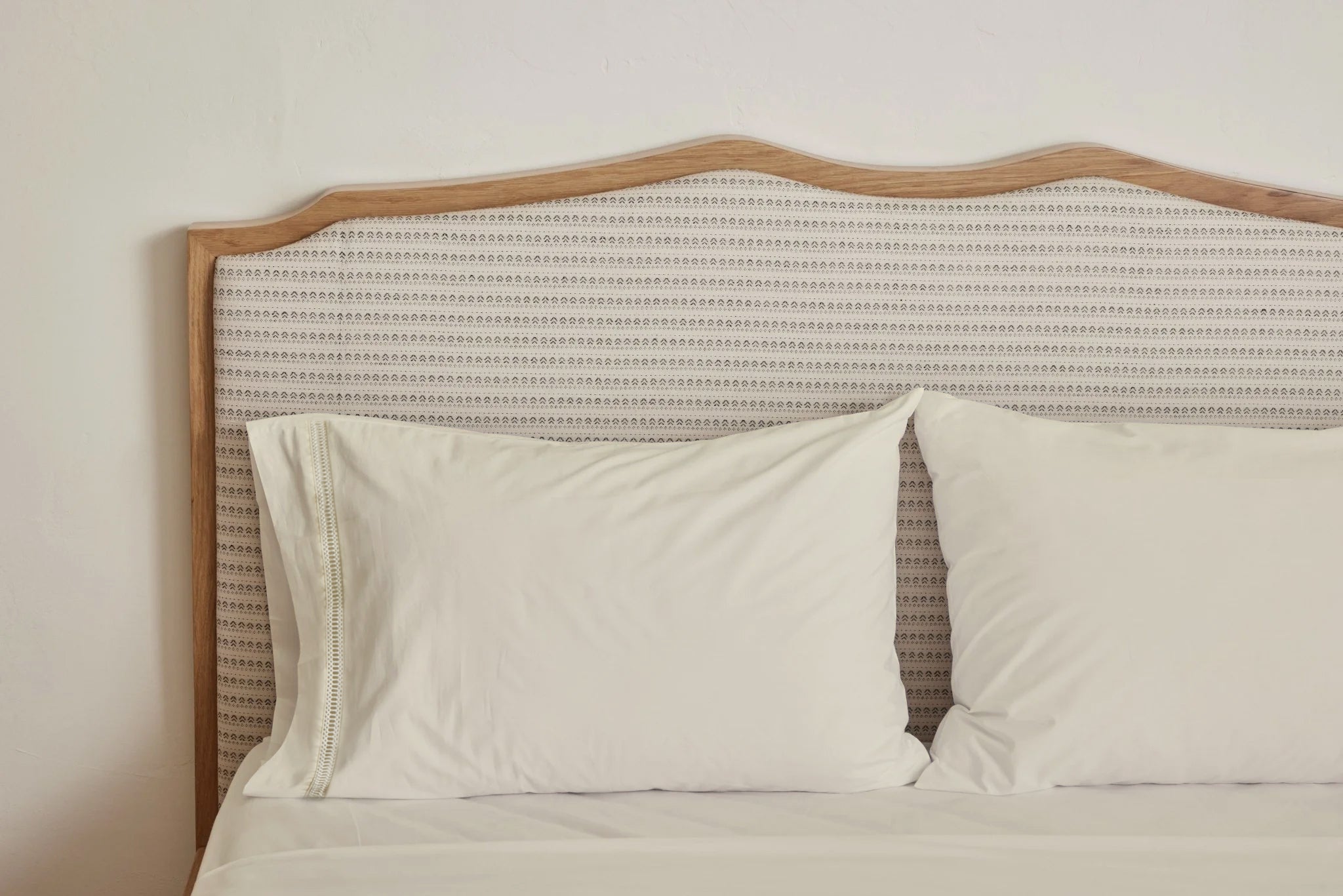 Nicky Kehoe - Cotton Percale Sheet Set in Natural