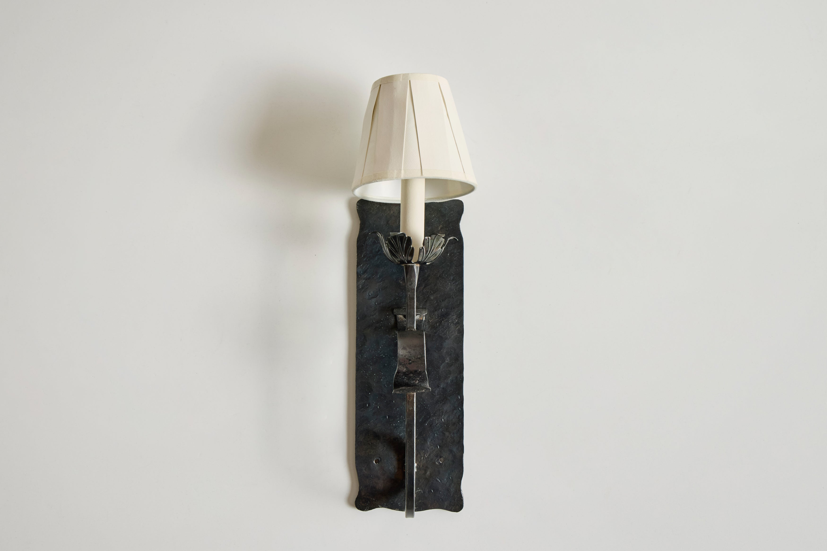 Nicky Kehoe - Grant Sconce