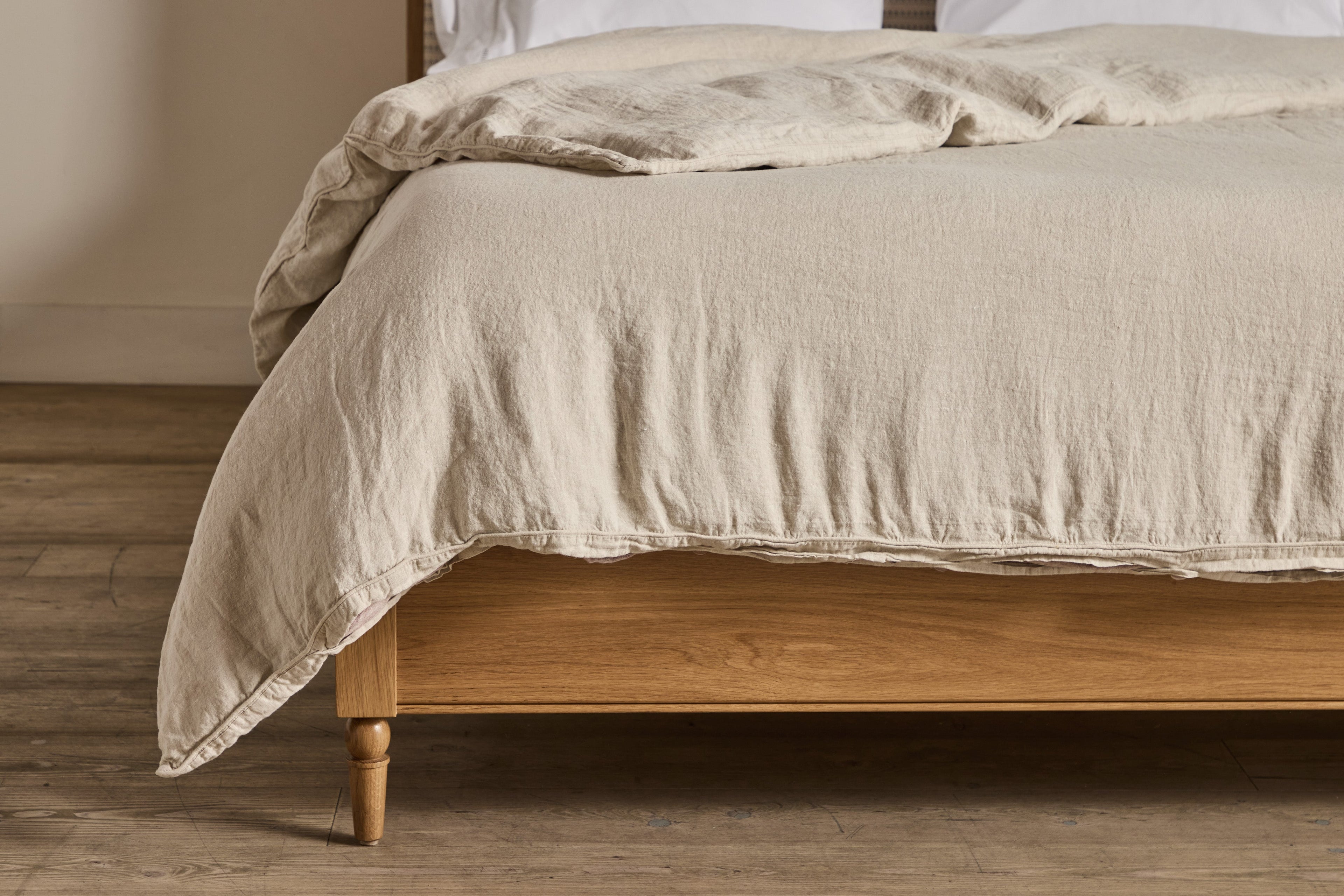 Nicky Kehoe - Duvet In Flax