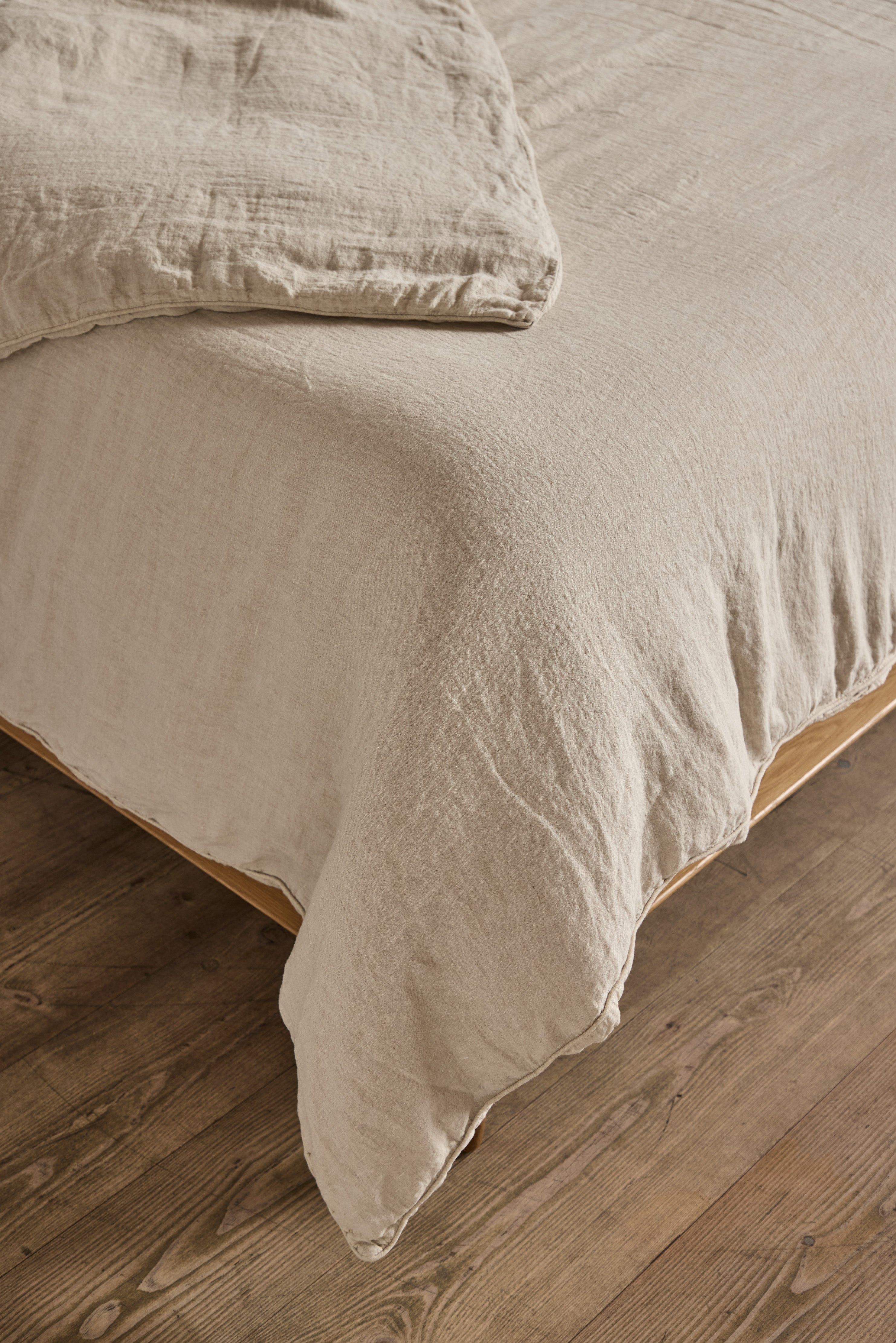 Nicky Kehoe - Duvet In Flax