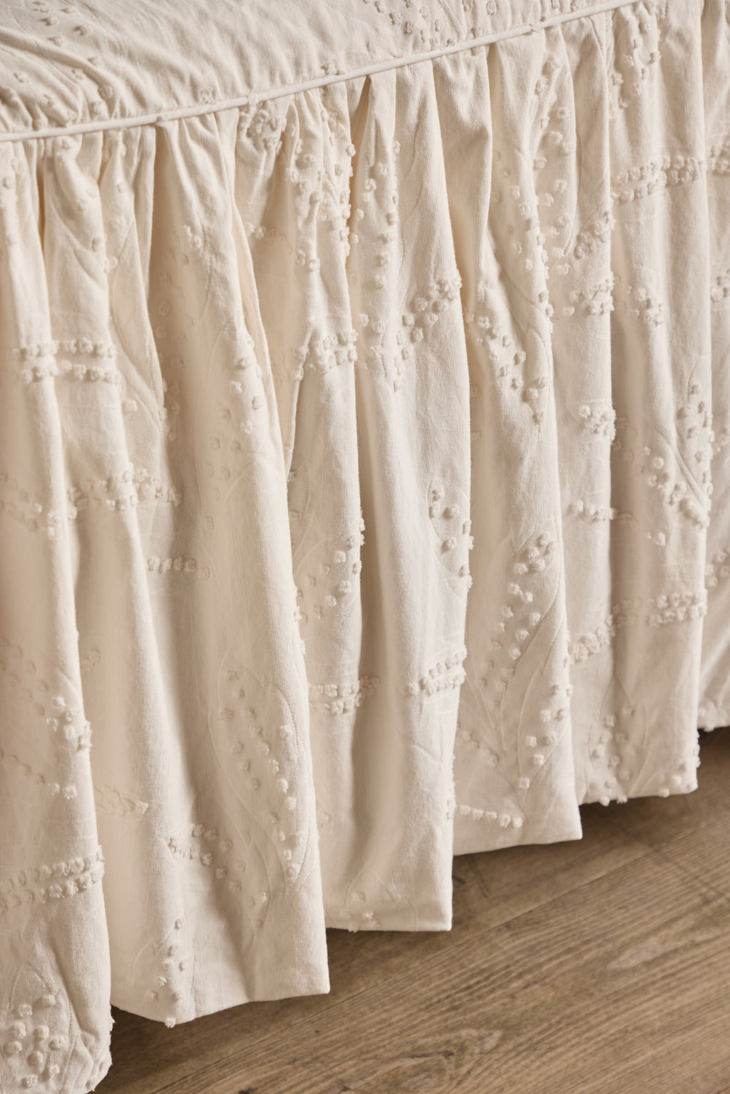 Nicky Kehoe - Hazel Ruffled Coverlet in Natural