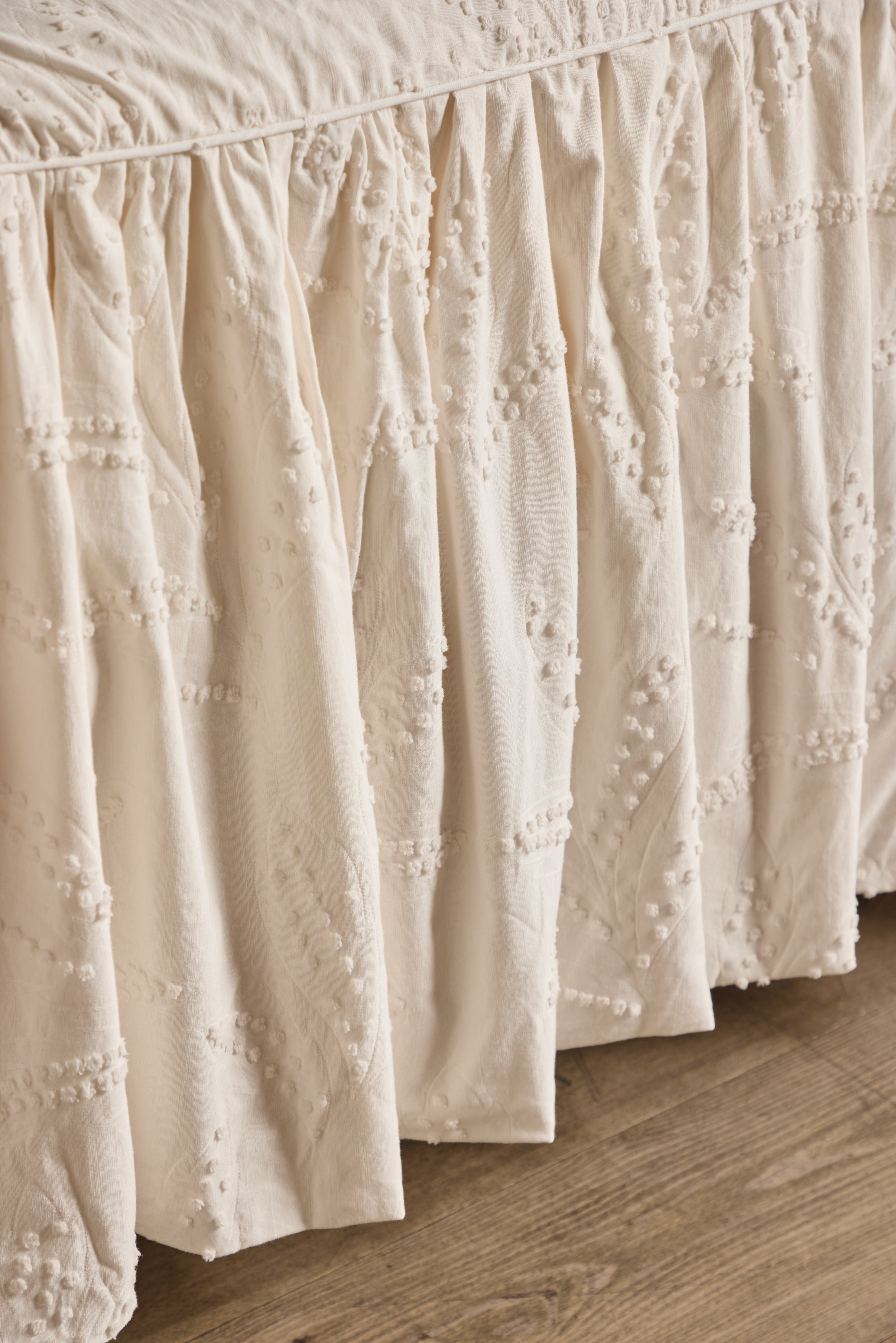 Nicky Kehoe - Hazel Ruffled Coverlet in Natural