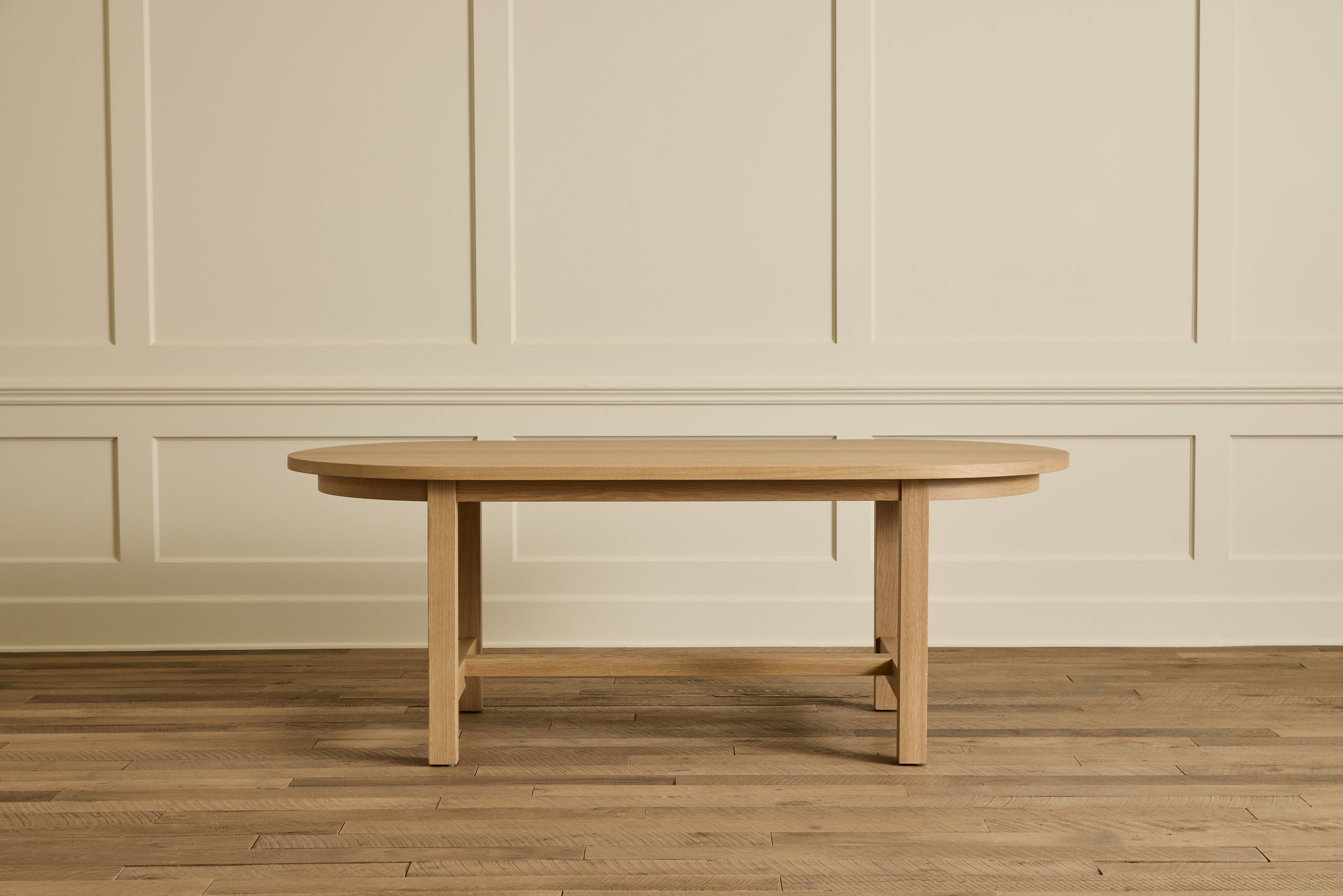 Nicky Kehoe - Oval Harvest Dining Table, 82"