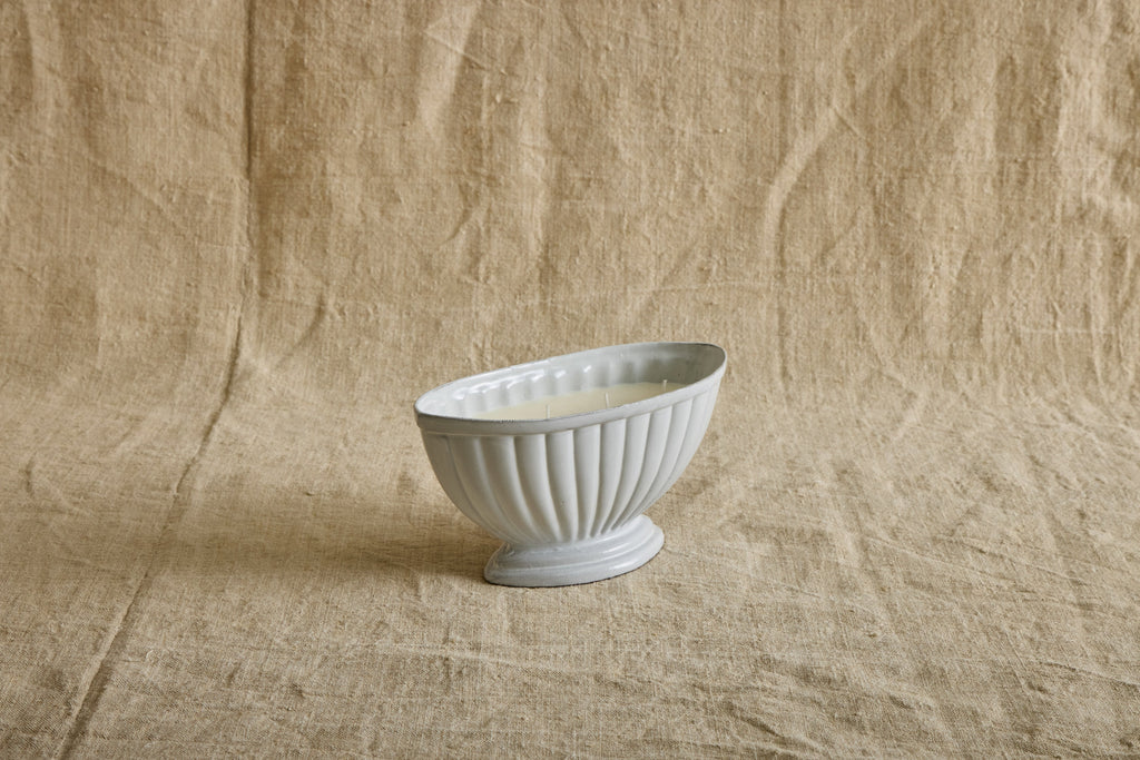 Nicky Kehoe - Tucson Candle in Ceramic Peggy