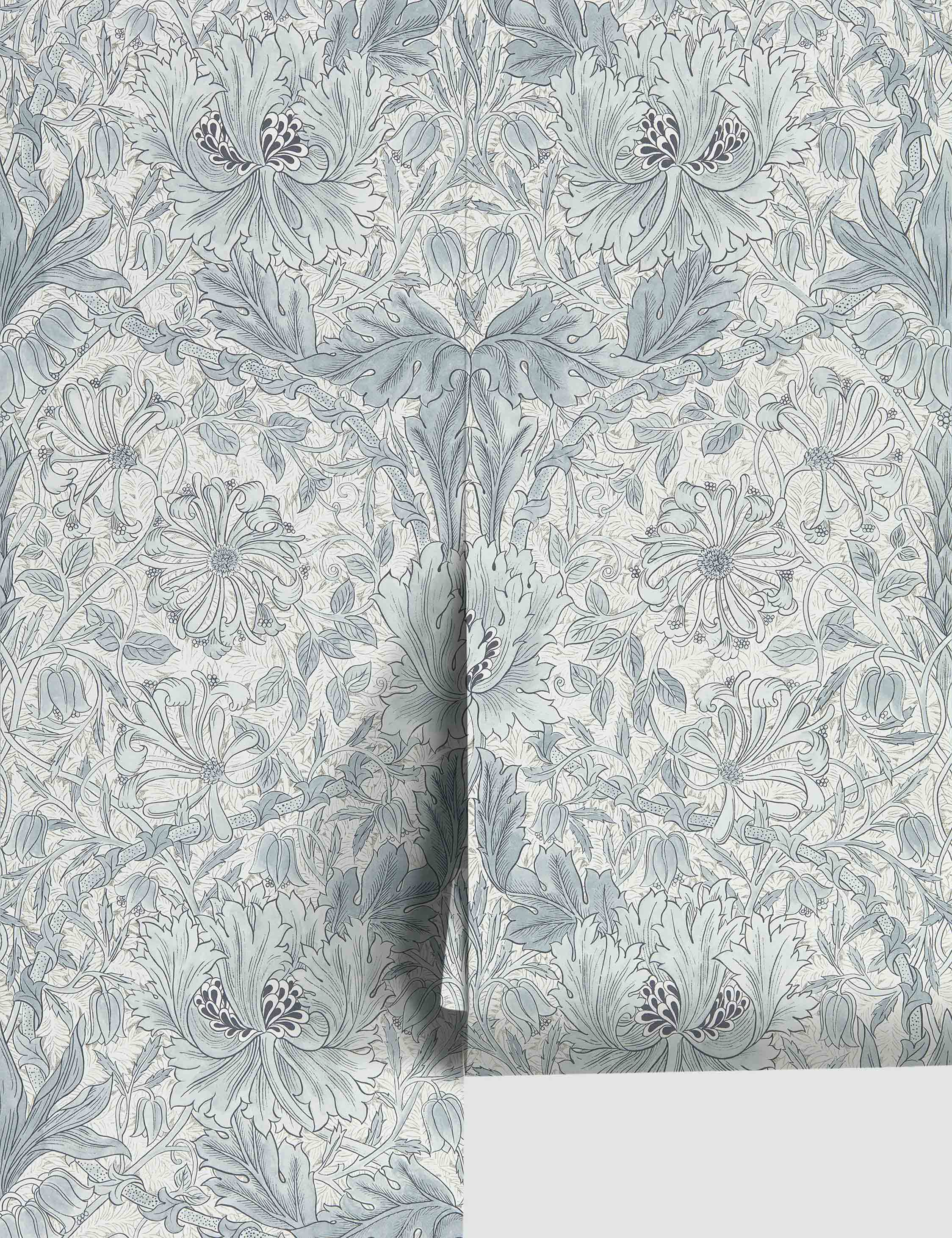 Lulu and Georgia - Pure Honeysuckle & Tulip Wallpaper by Morris & Co.