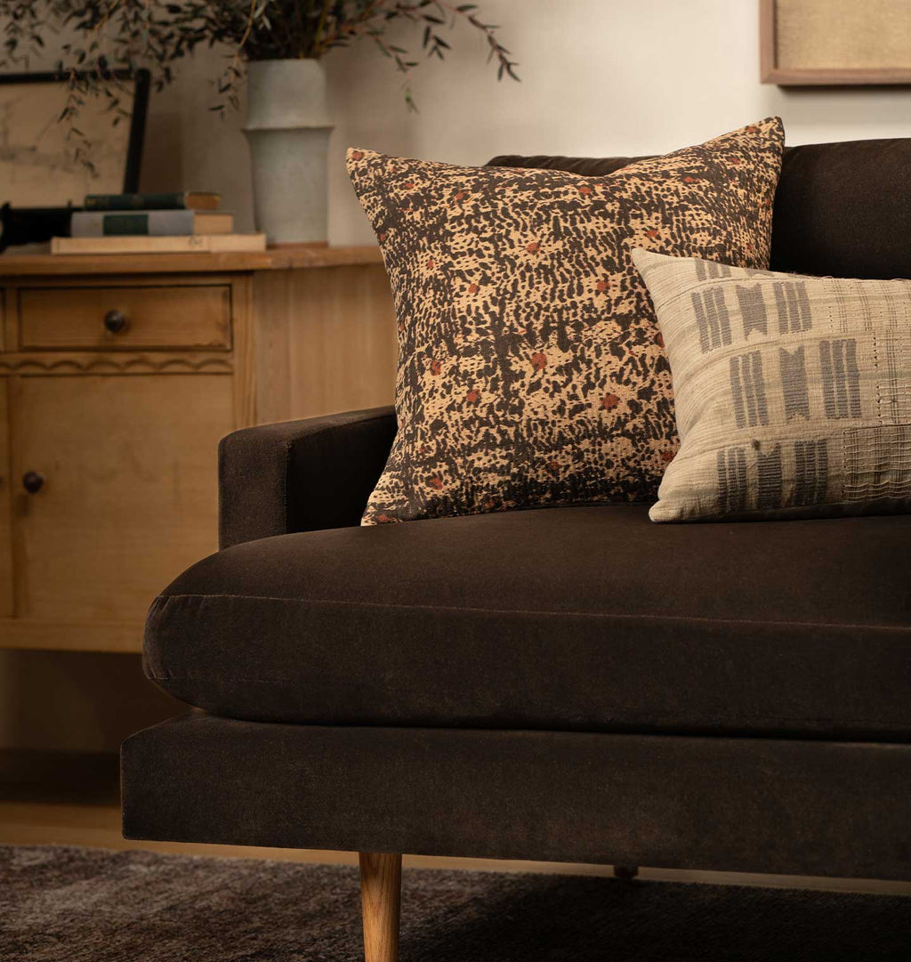Amber Interiors - Lila Pillow 20" x 20"