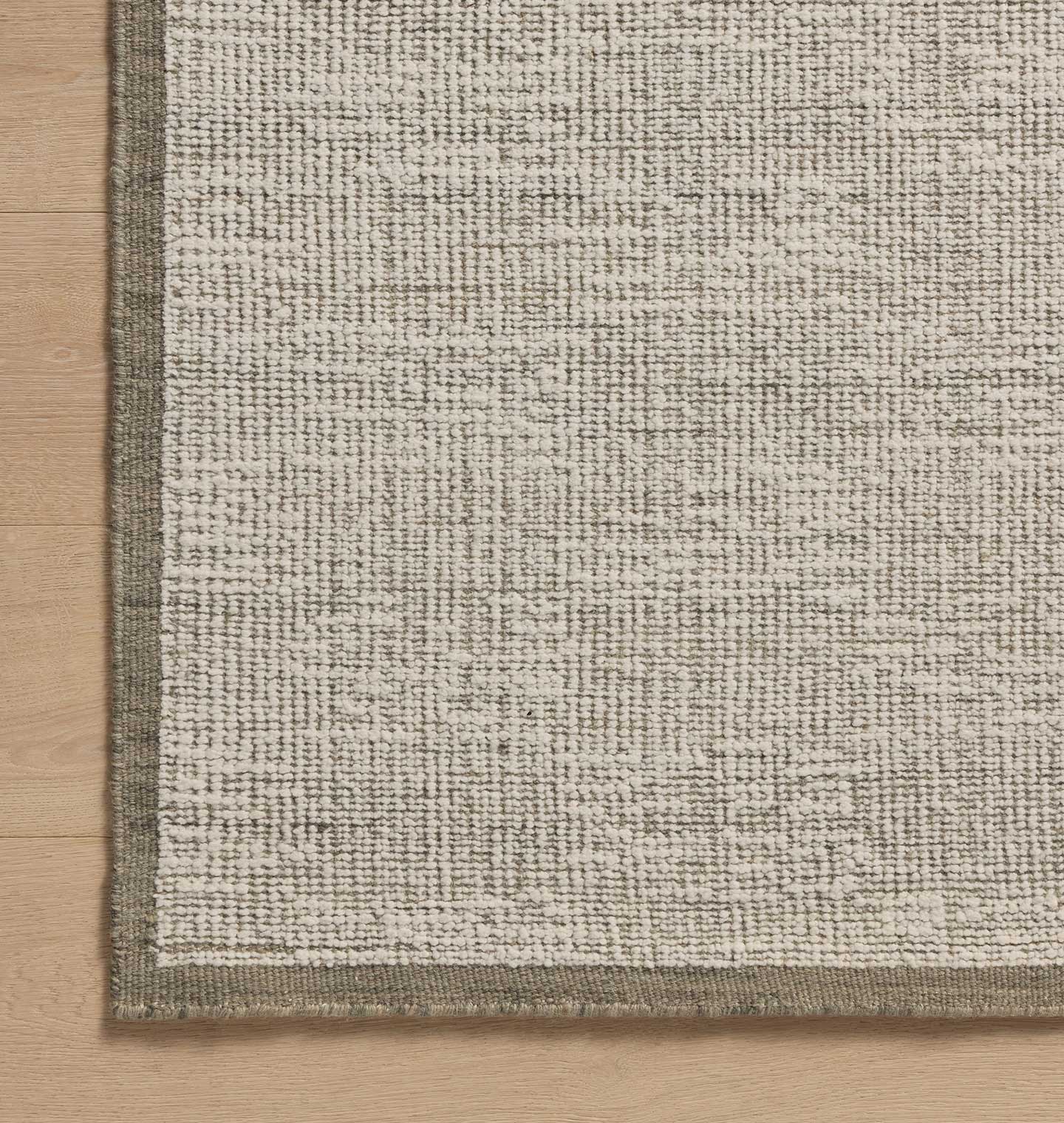 Amber Interiors - Dakota DAK - 01 Olive / Ivory Area Rug