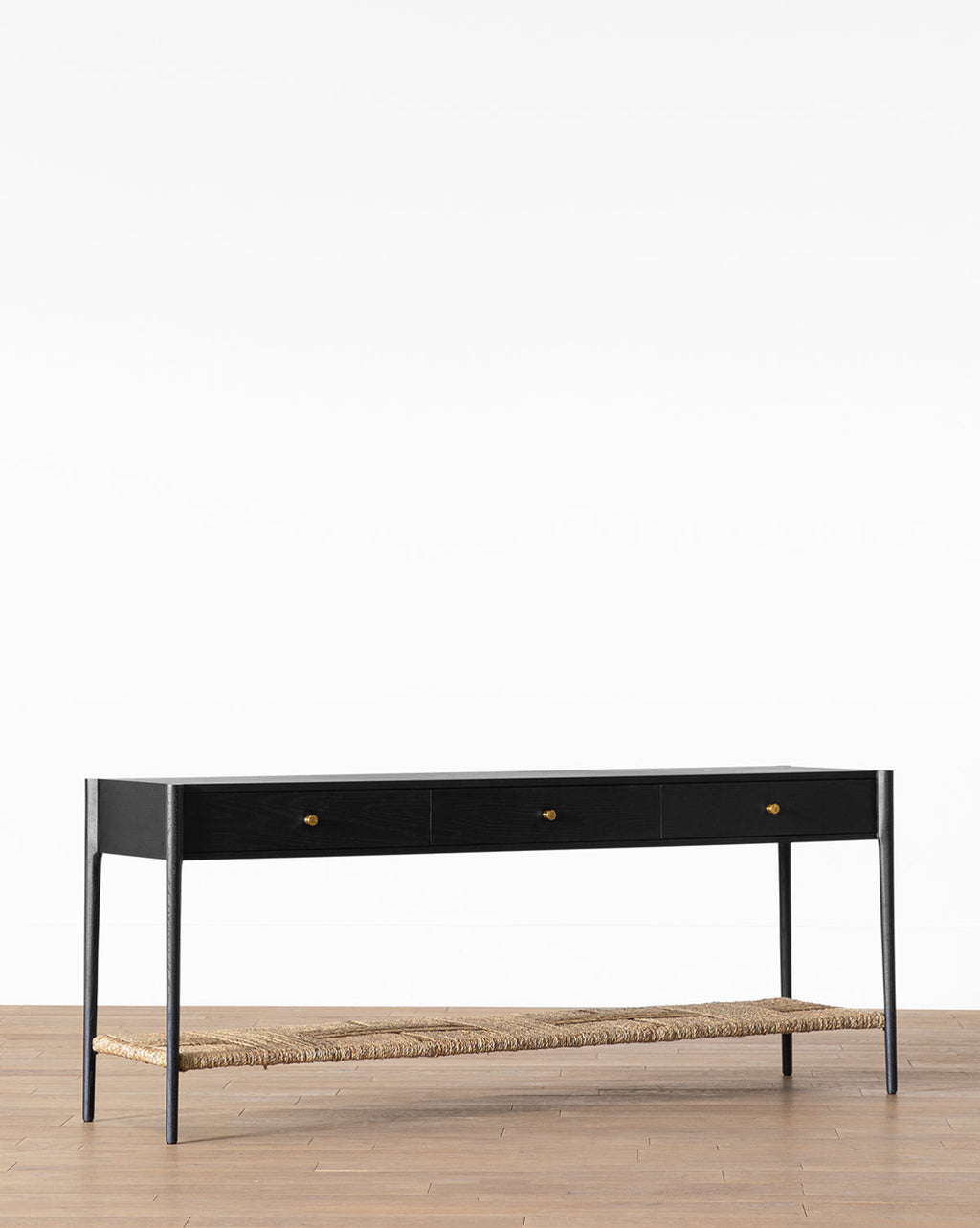 McGee & Co - Dana Console