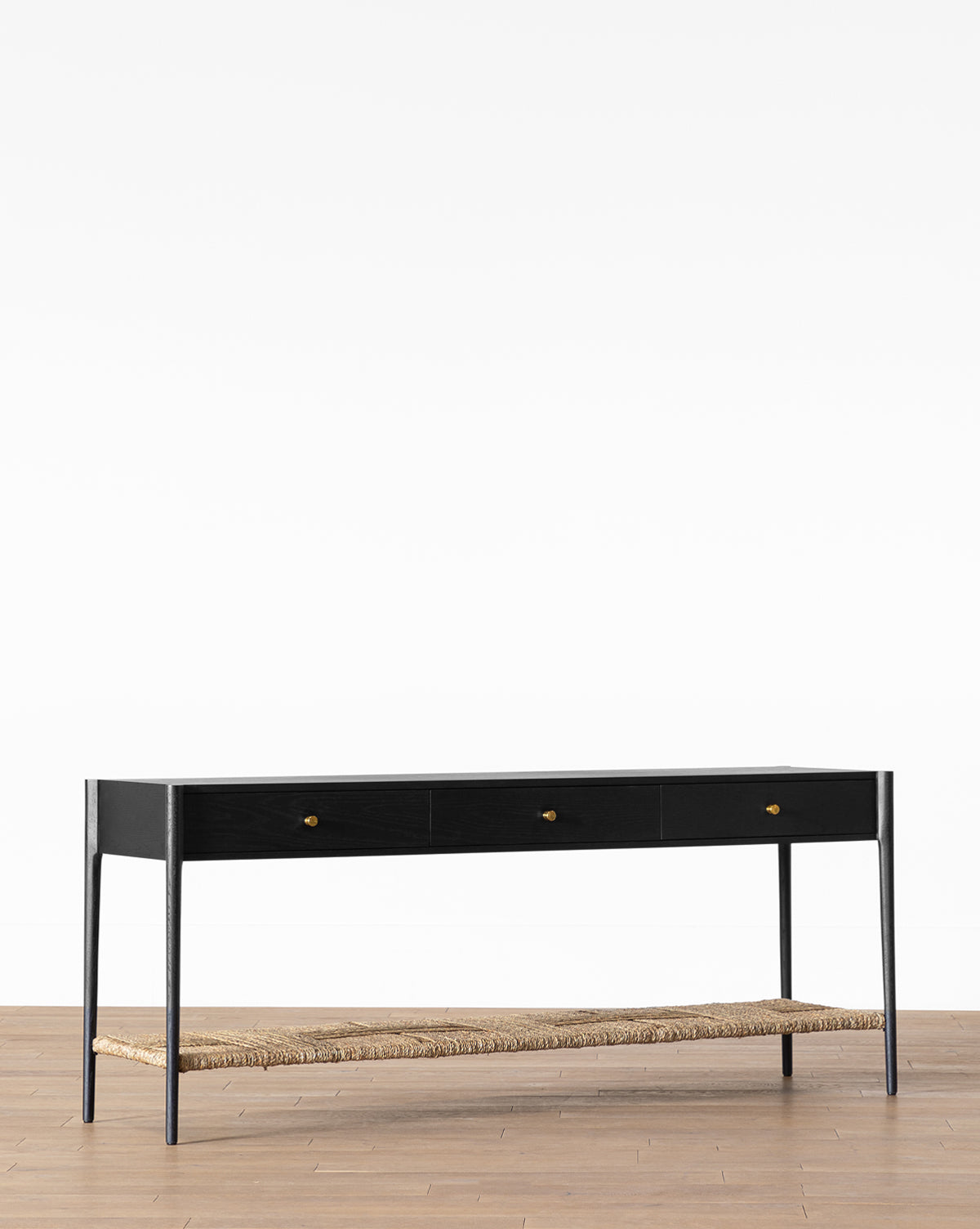 McGee & Co - Dana Console