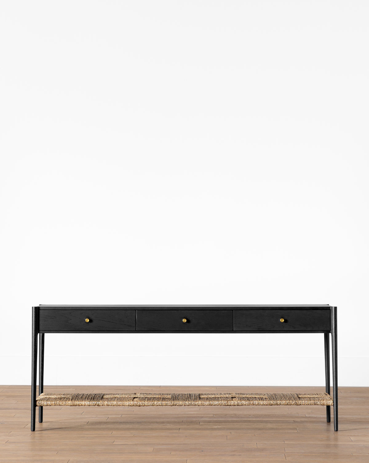 McGee & Co - Dana Console