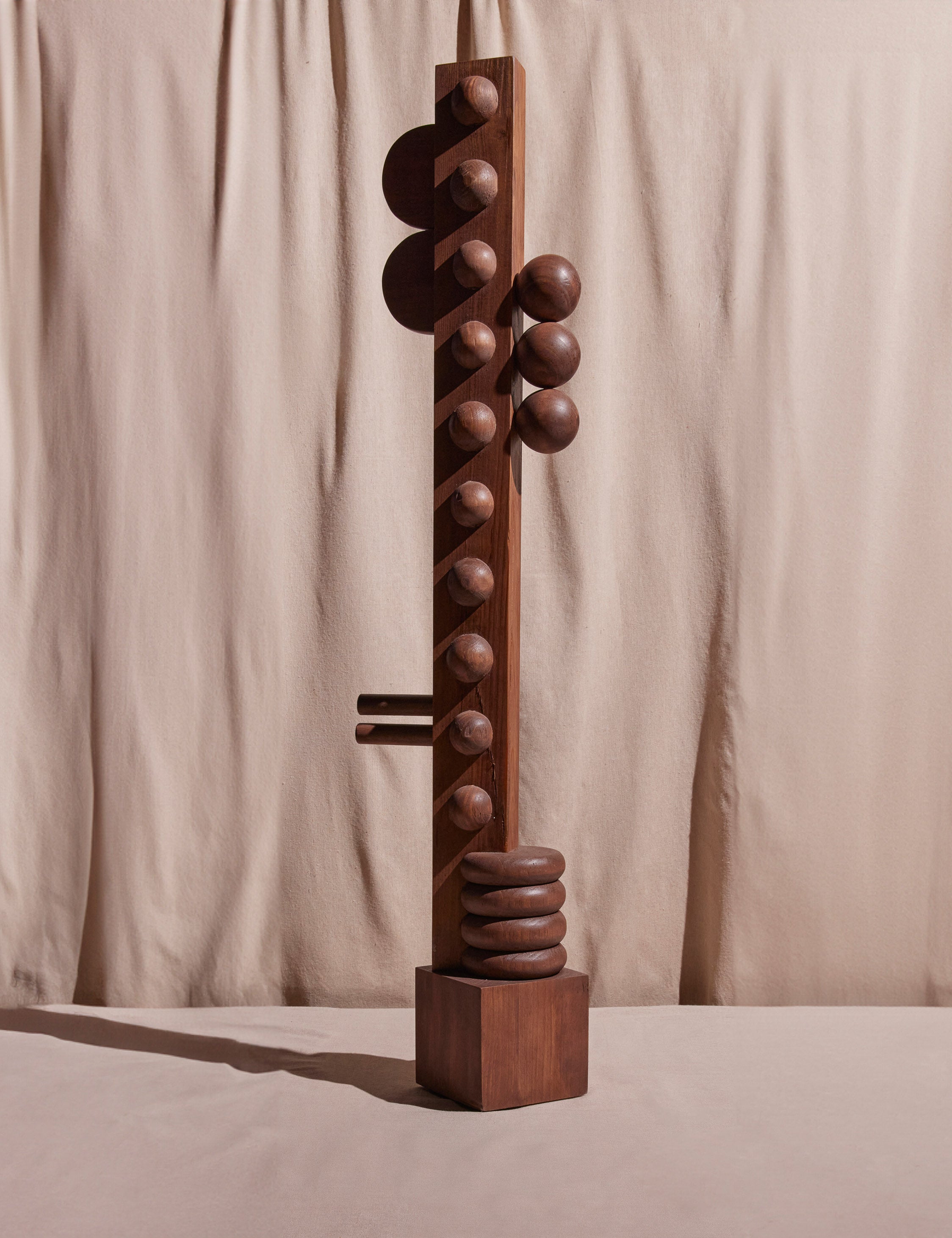 Lulu and Georgia - Nunca Sculpture by Meso