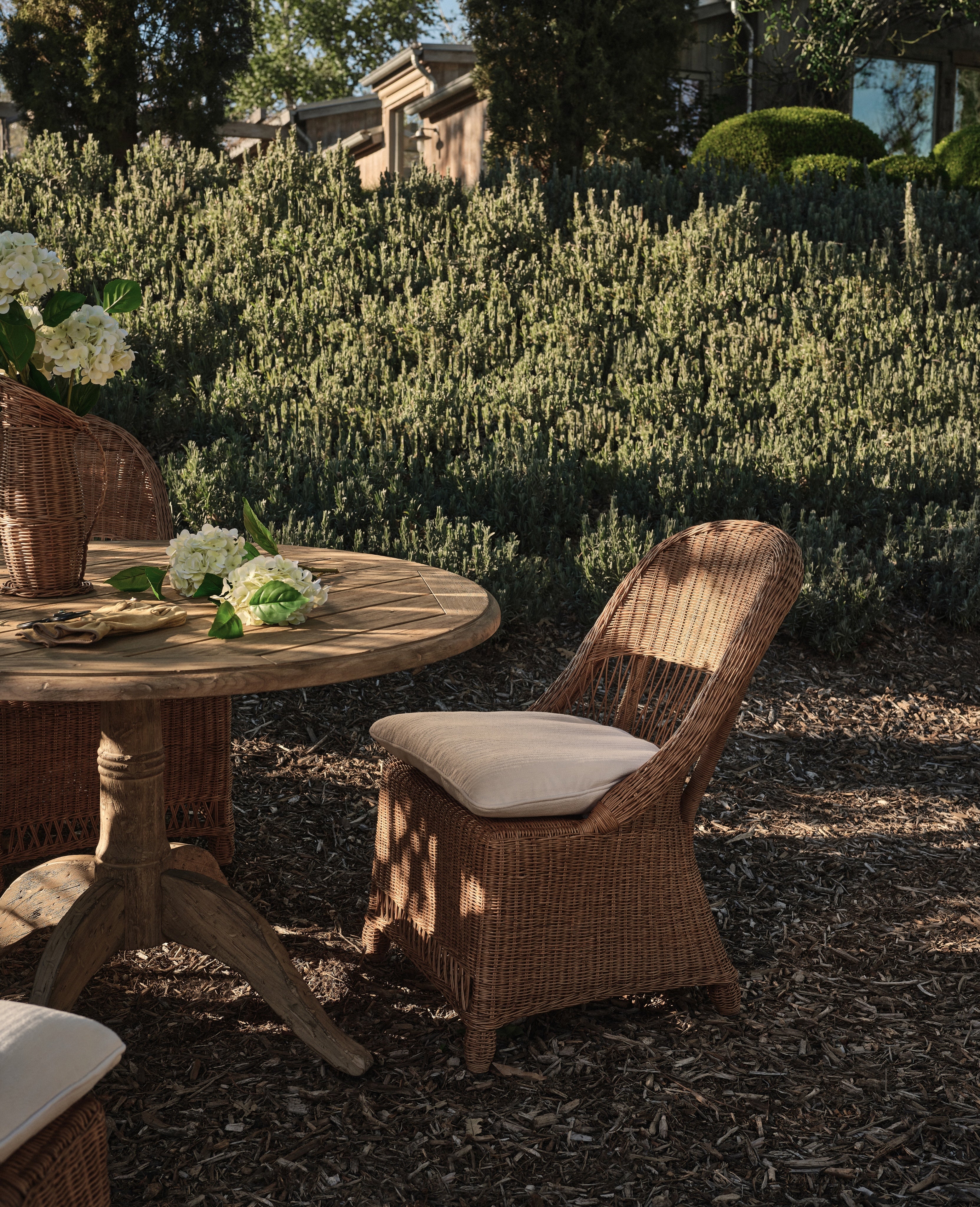 Olive Ateliers - Stay A While Seat Cushion - Shell