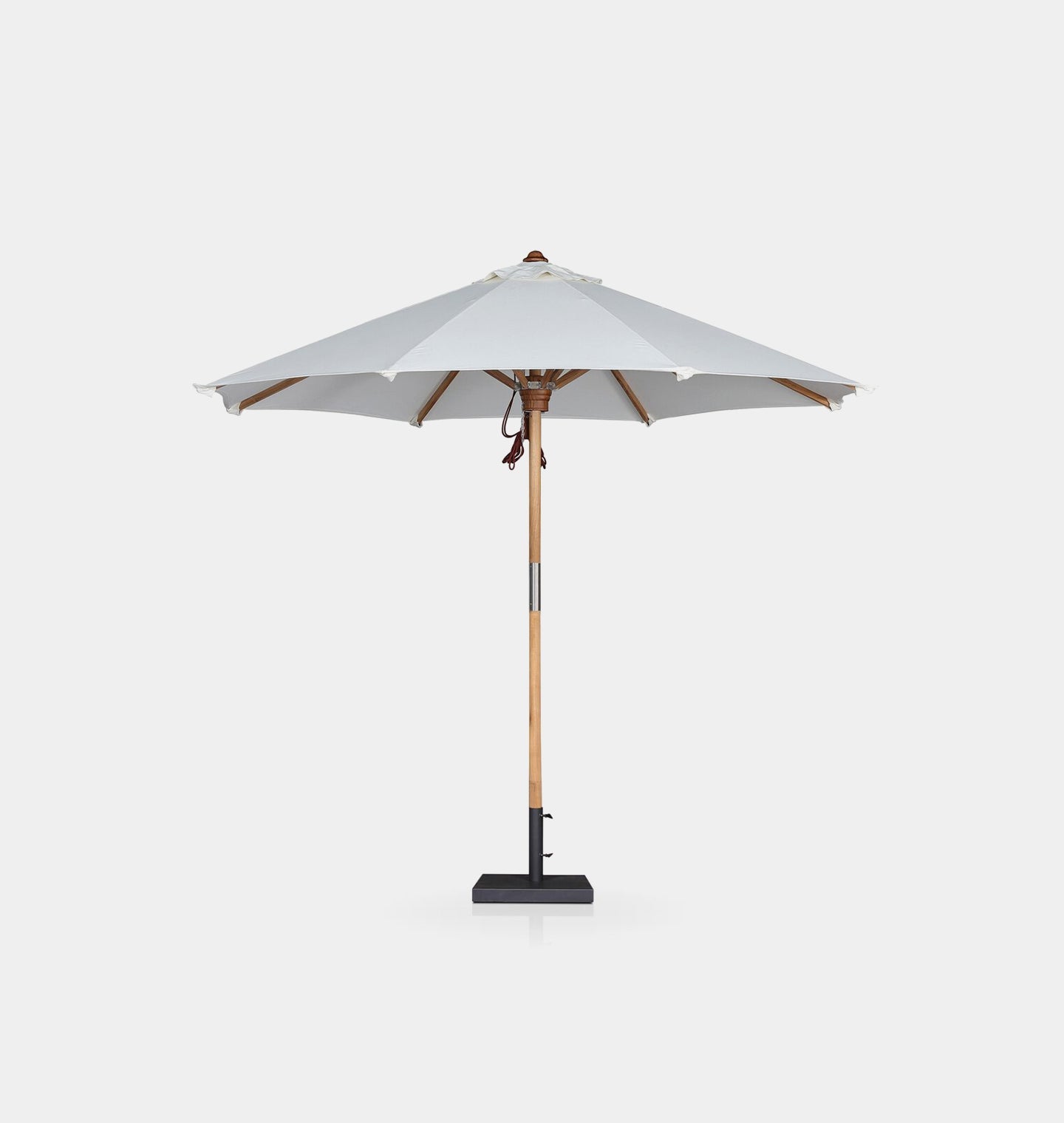 Amber Interiors - Driscoll Outdoor Round Patio Umbrella