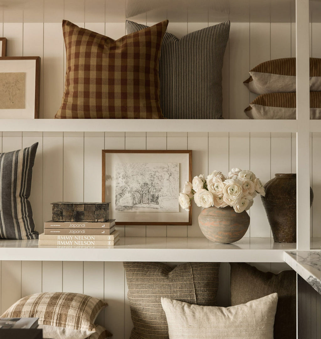 Amber Interiors - Budva Horn Box