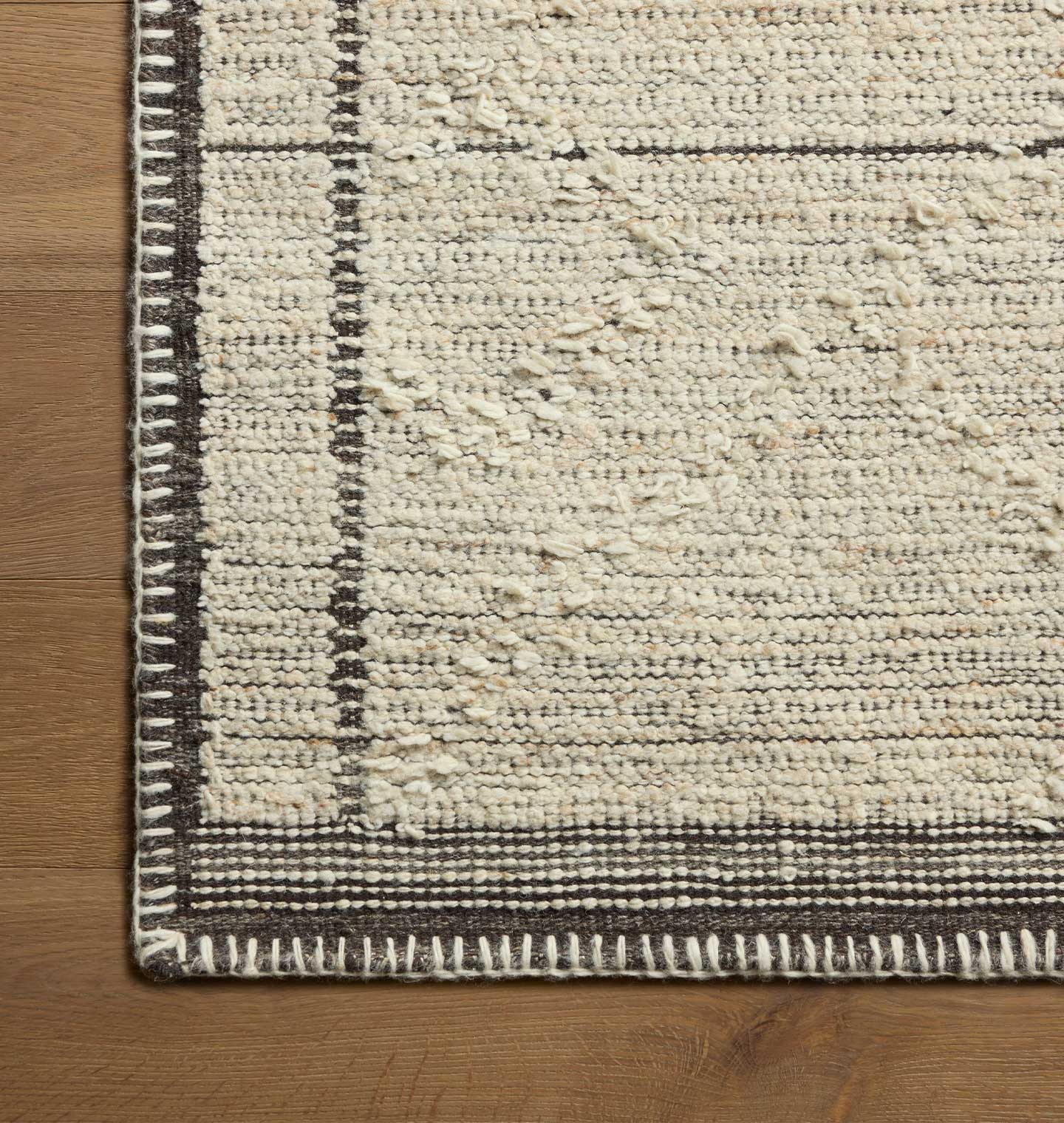 Amber Interiors - Bowie BOE - 01 Ivory / Mocha Rug