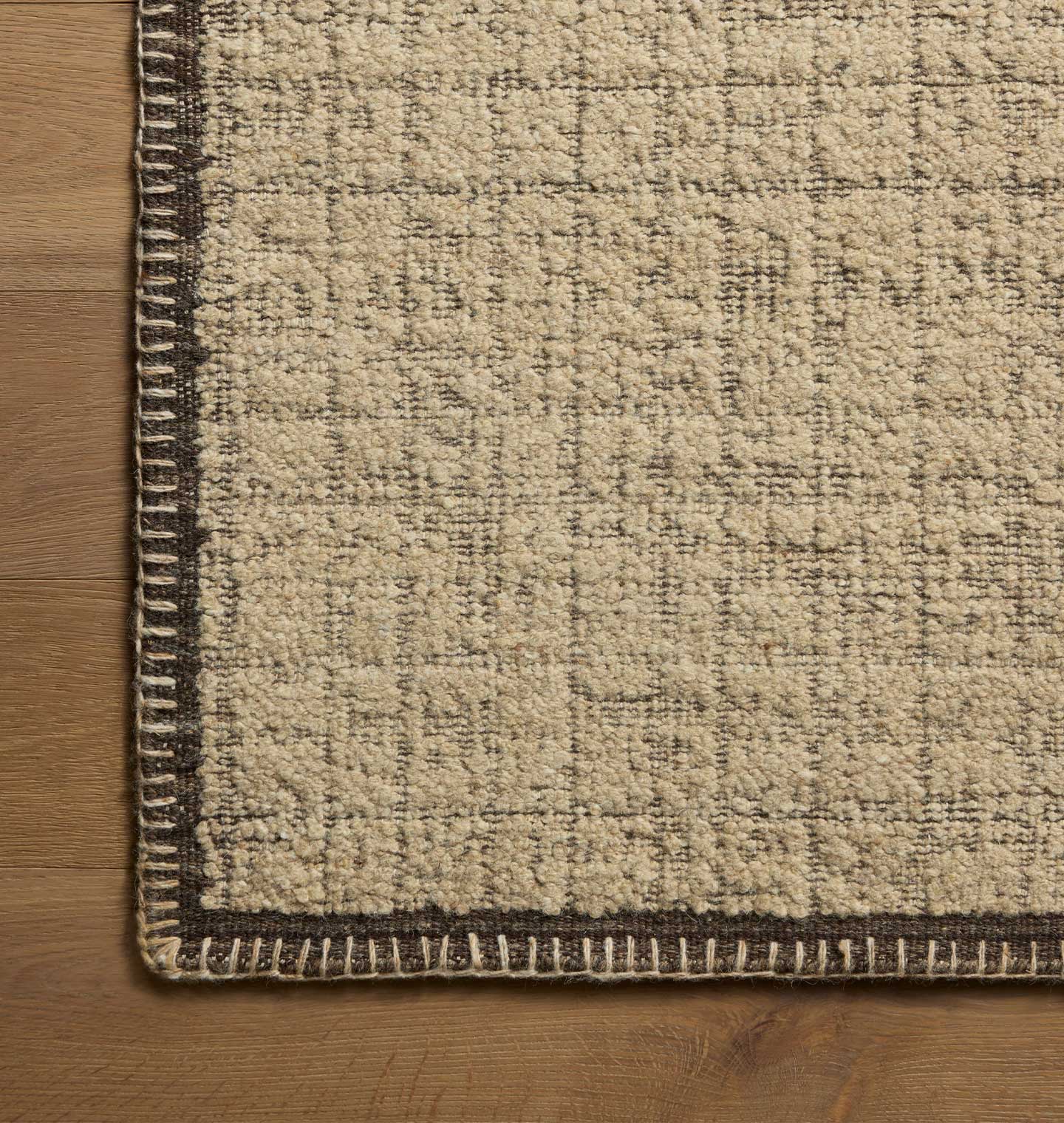 Amber Interiors - Bowie BOE - 03 Sand / Coffee Rug