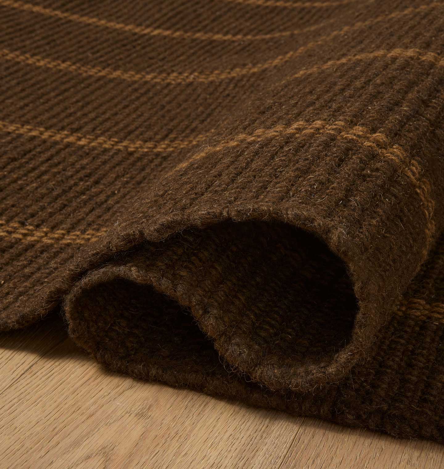 Amber Interiors - Harlan HLN - 01 Espresso / Toffee Rug
