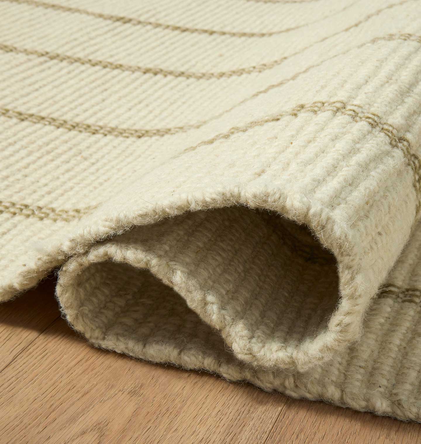 Amber Interiors - Harlan HLN - 01 Ivory / Sage Rug