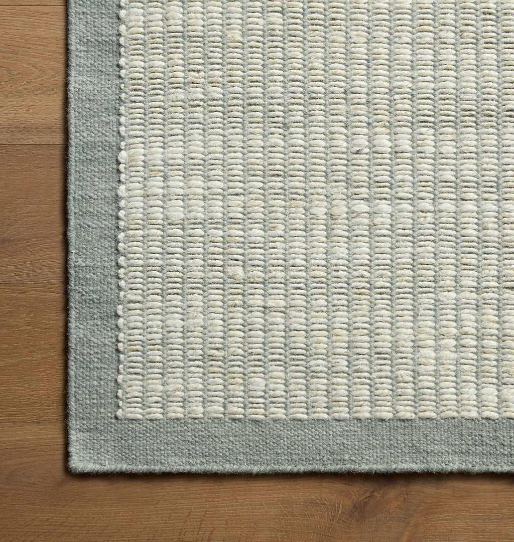 Amber Interiors - Lilah LIH - 01 Ivory / Sky Rug