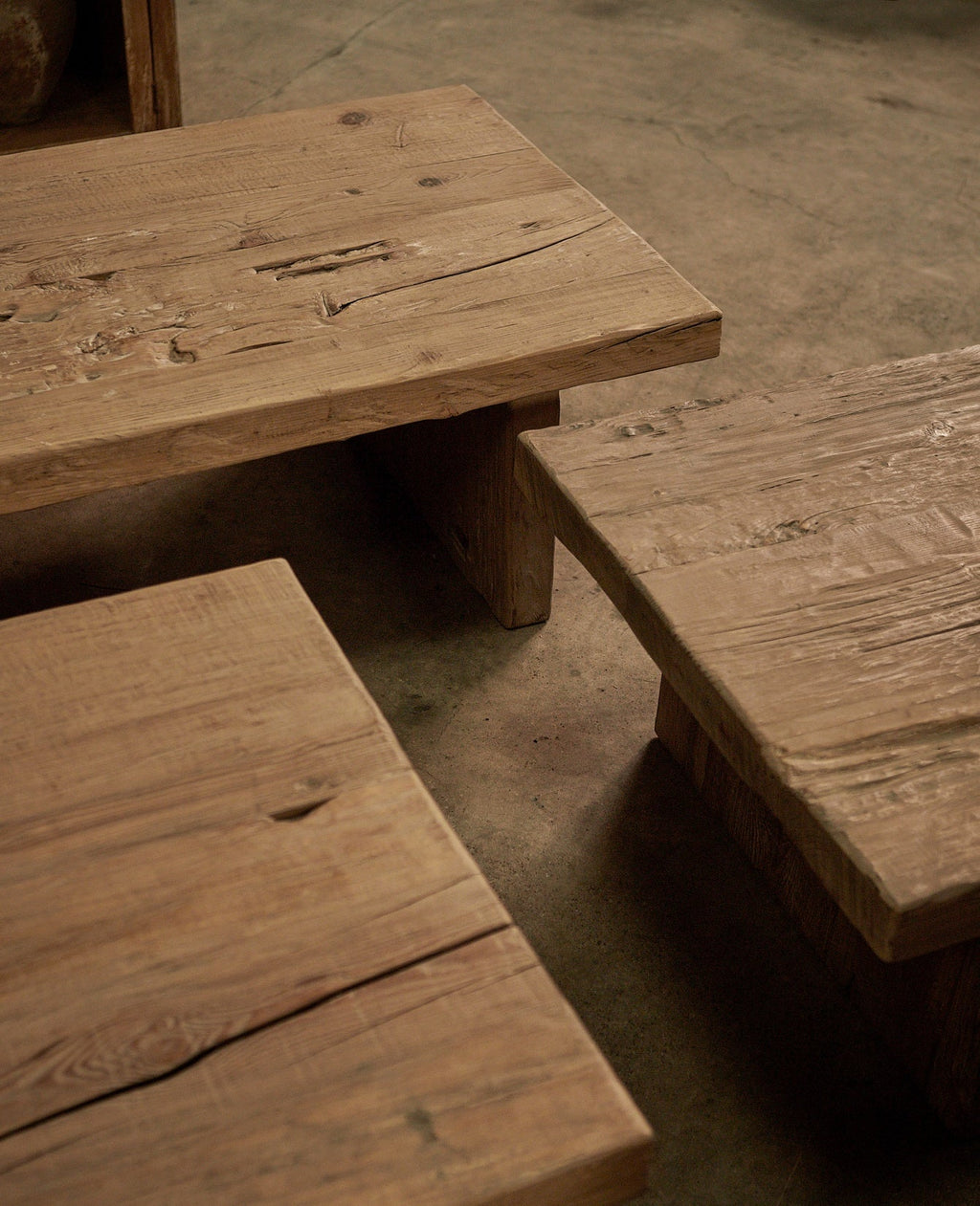 Olive Ateliers - Elm Coffee Table - Antique Finish