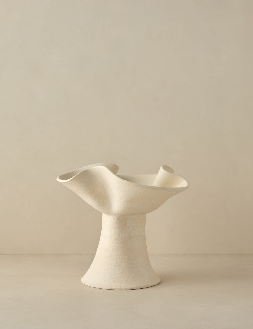 Lulu and Georgia - Eloise Bowl by dumæ