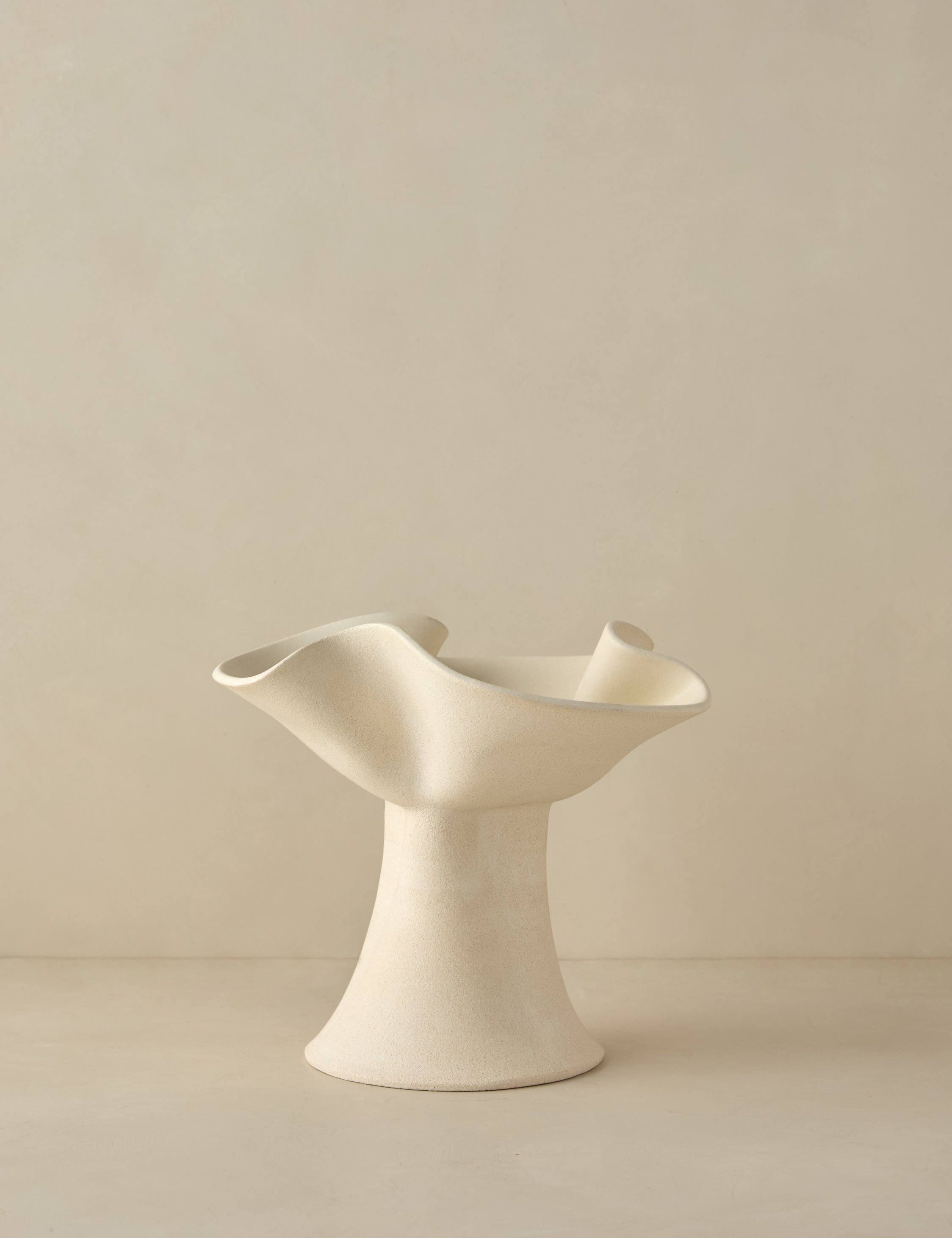 Lulu and Georgia - Eloise Bowl by dumæ
