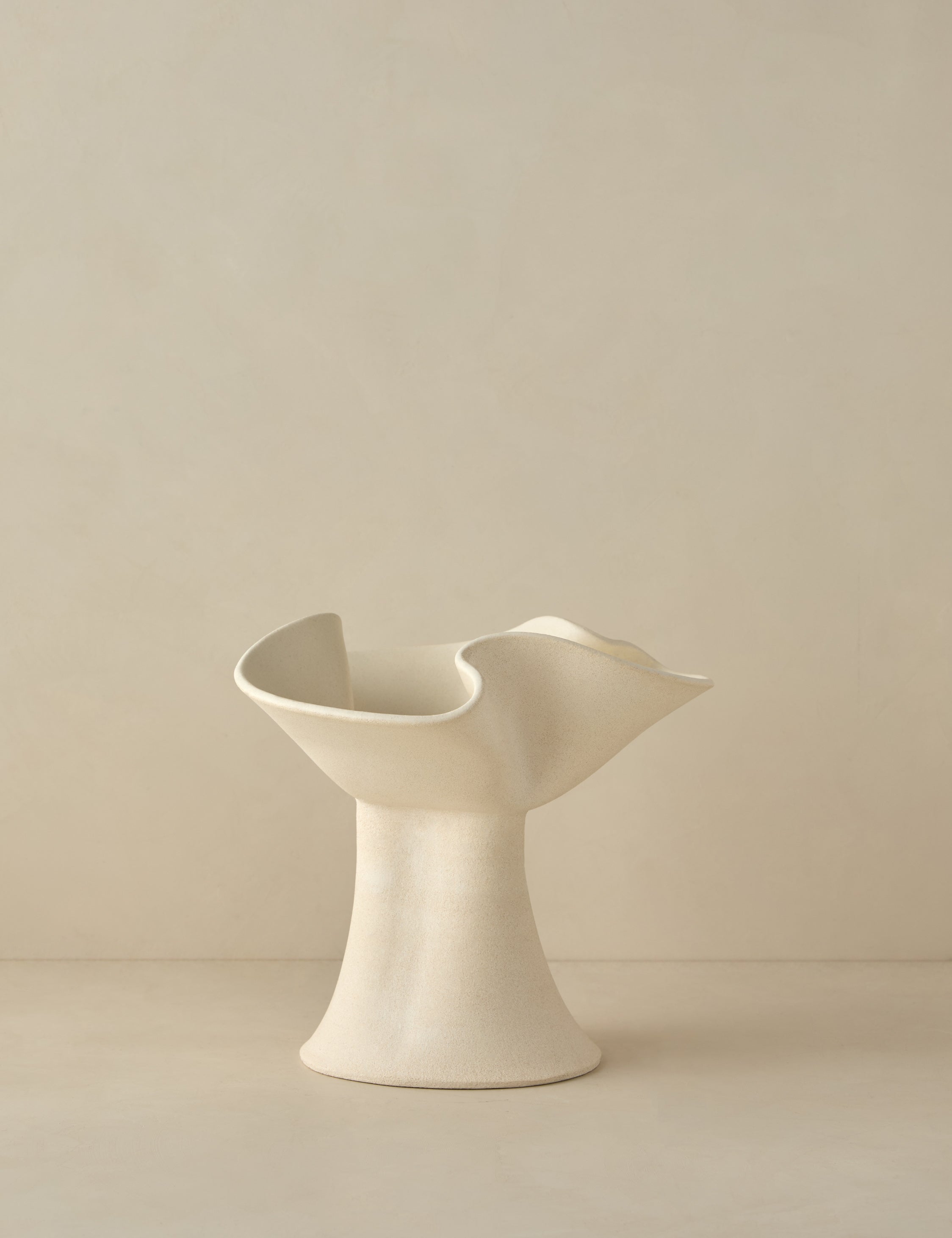Lulu and Georgia - Eloise Bowl by dumæ