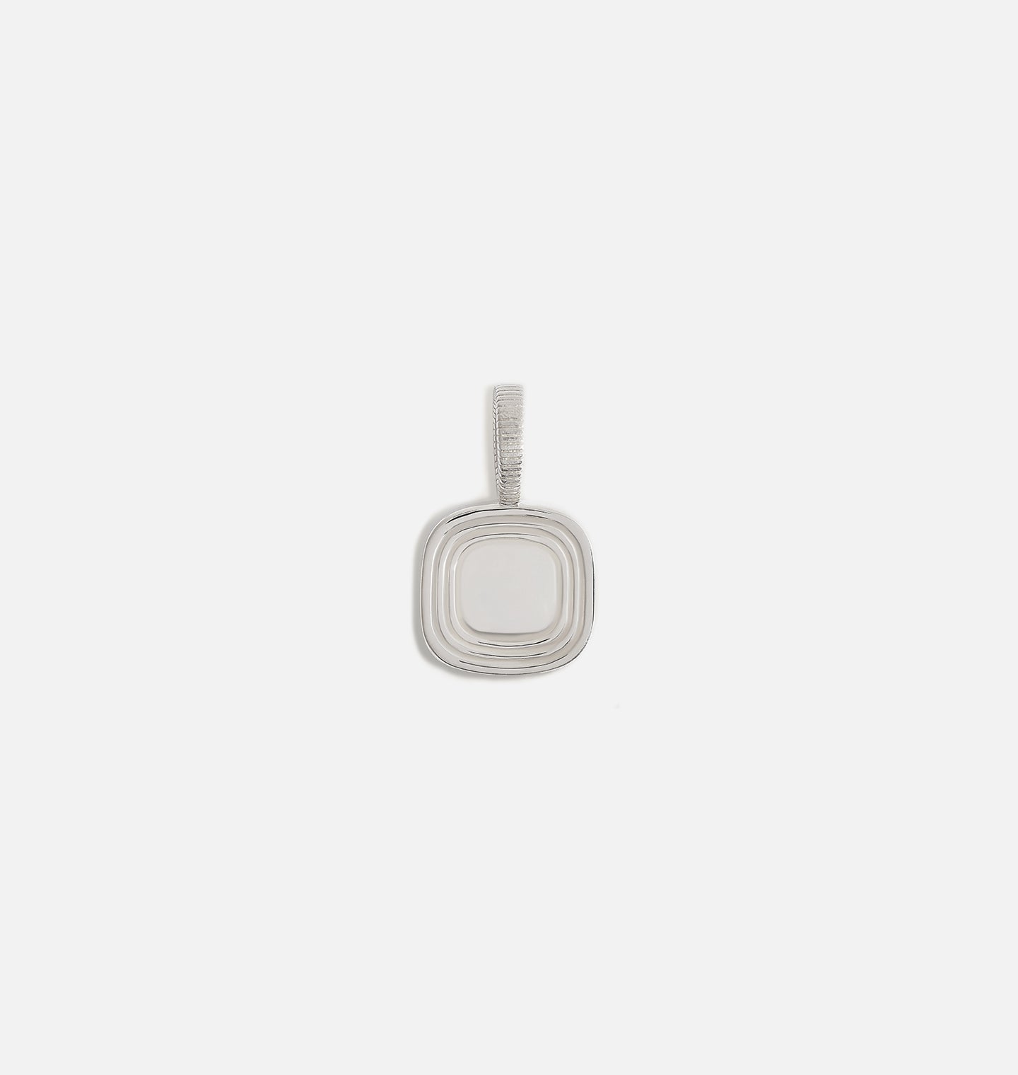 Amber Interiors - The Estate Pendant