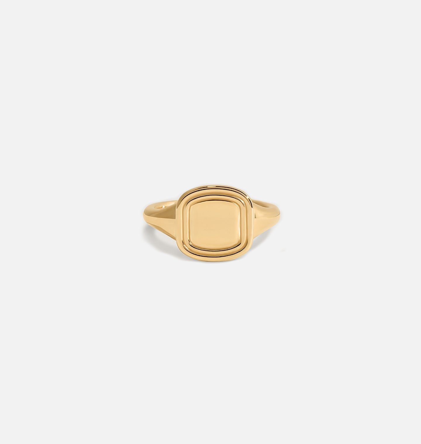 Amber Interiors - The Estate Signet Ring