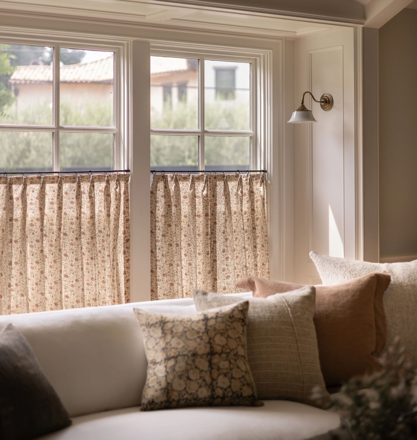 Amber Interiors - Triple Pinch Pleat Cafe Curtains