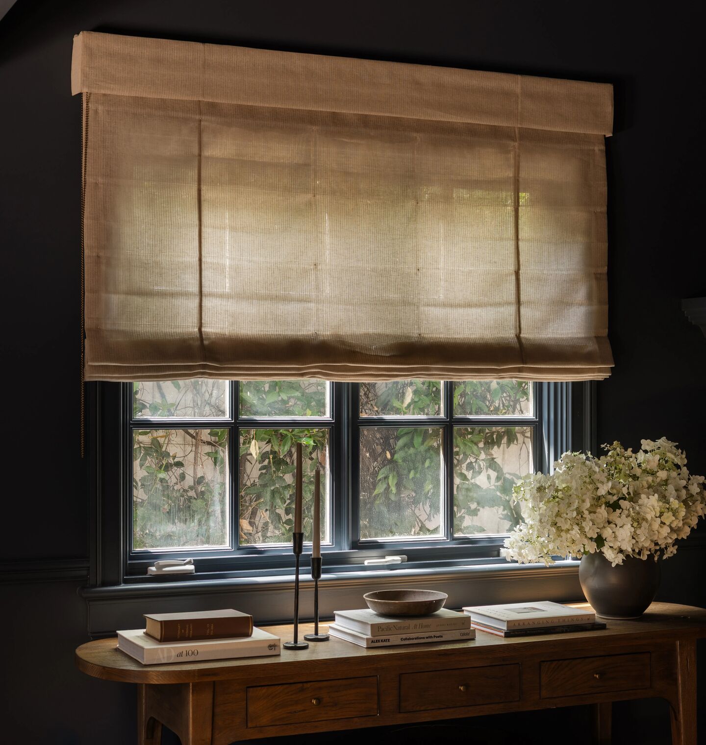 Amber Interiors - Flat Roman Shade