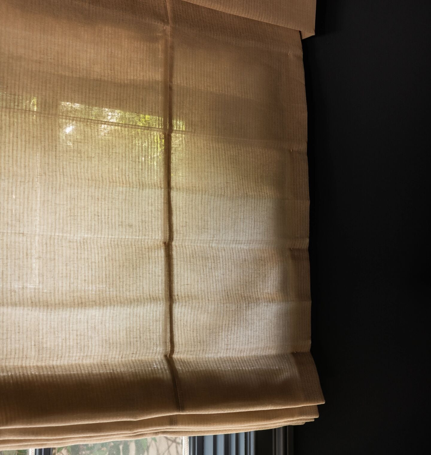 Amber Interiors - Flat Roman Shade