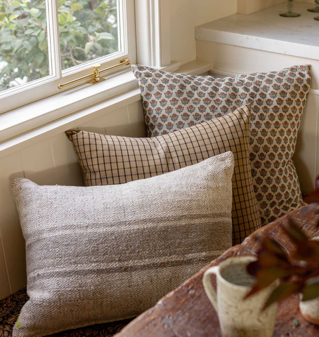 Amber Interiors - Bailey Pillow 22" x 22"