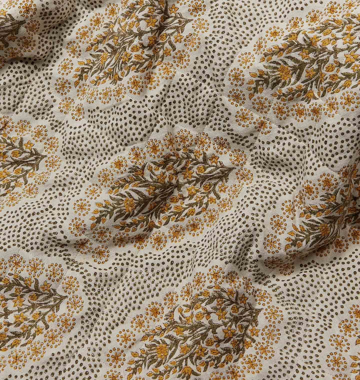 Amber Interiors - Winfleur Marigold Quilt