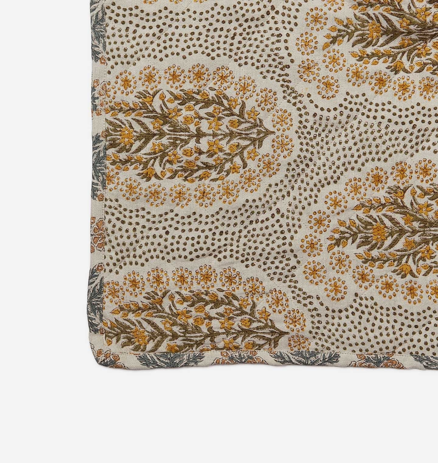 Amber Interiors - Winfleur Marigold Quilt