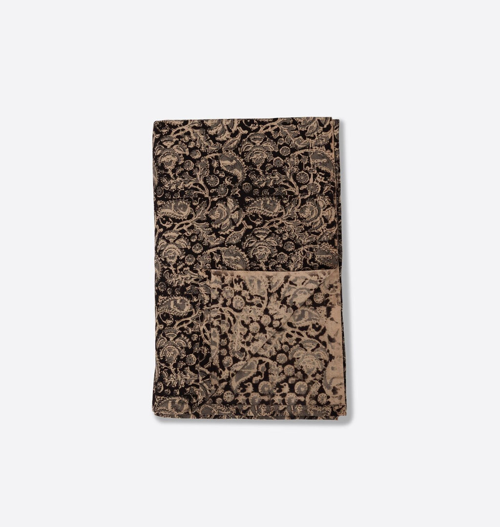Amber Interiors - Arrowhead Tablecloth