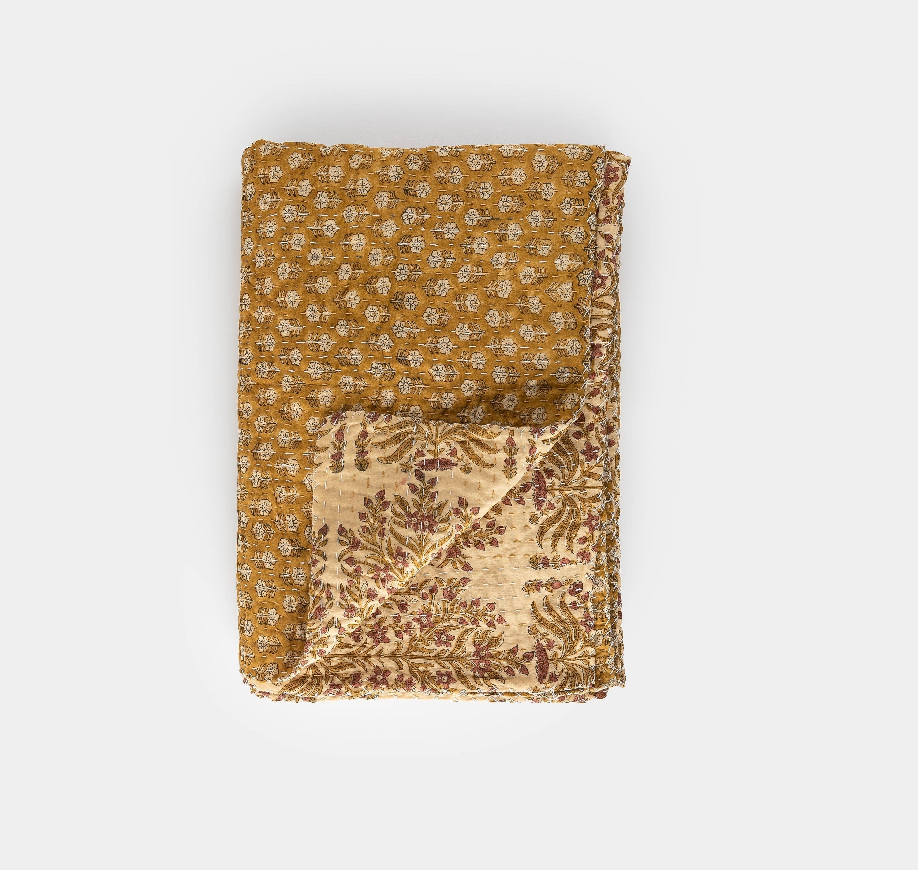 Amber Interiors - Dalia Quilt