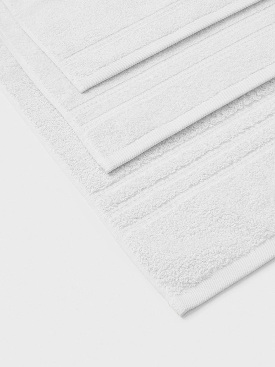 Four Seasons - Bath Towel Set