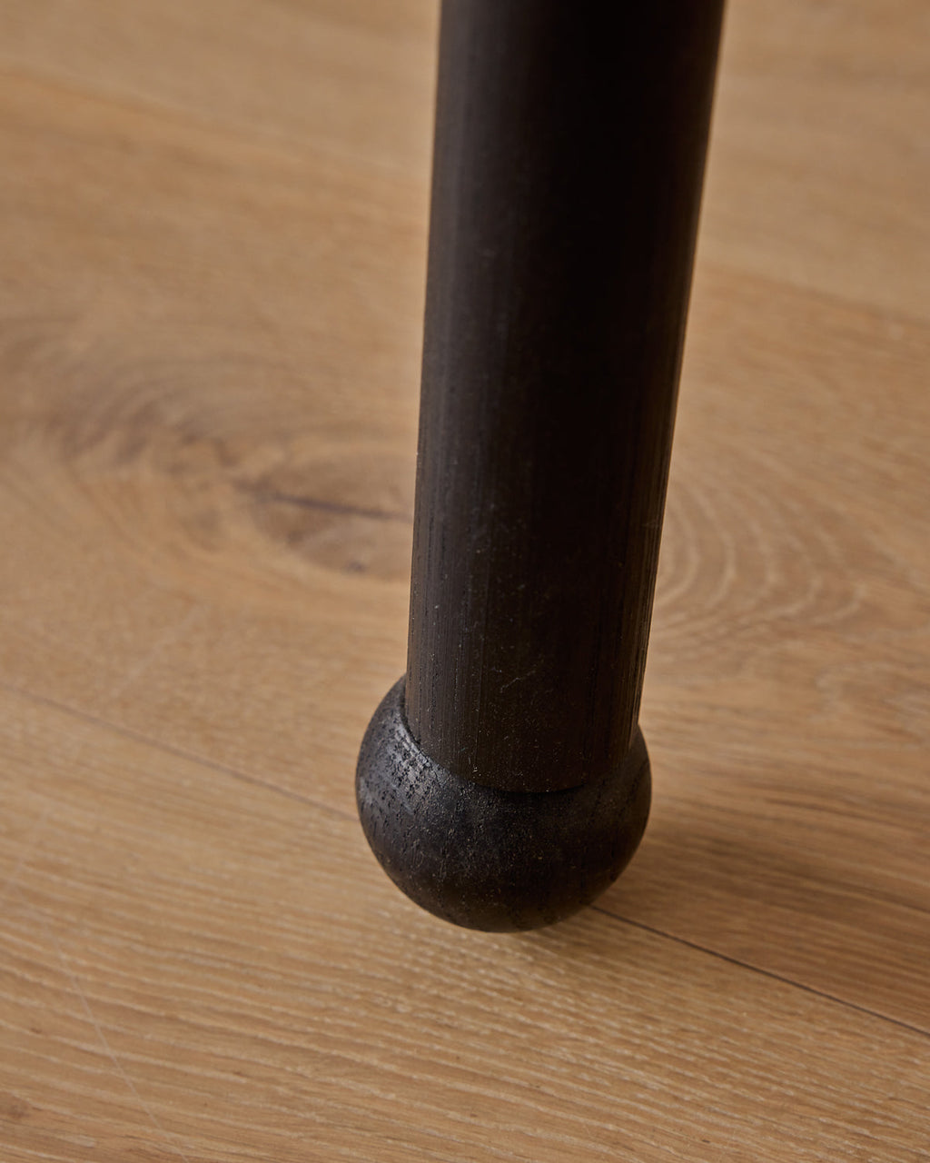 Lostine - Black Bloak Ladder