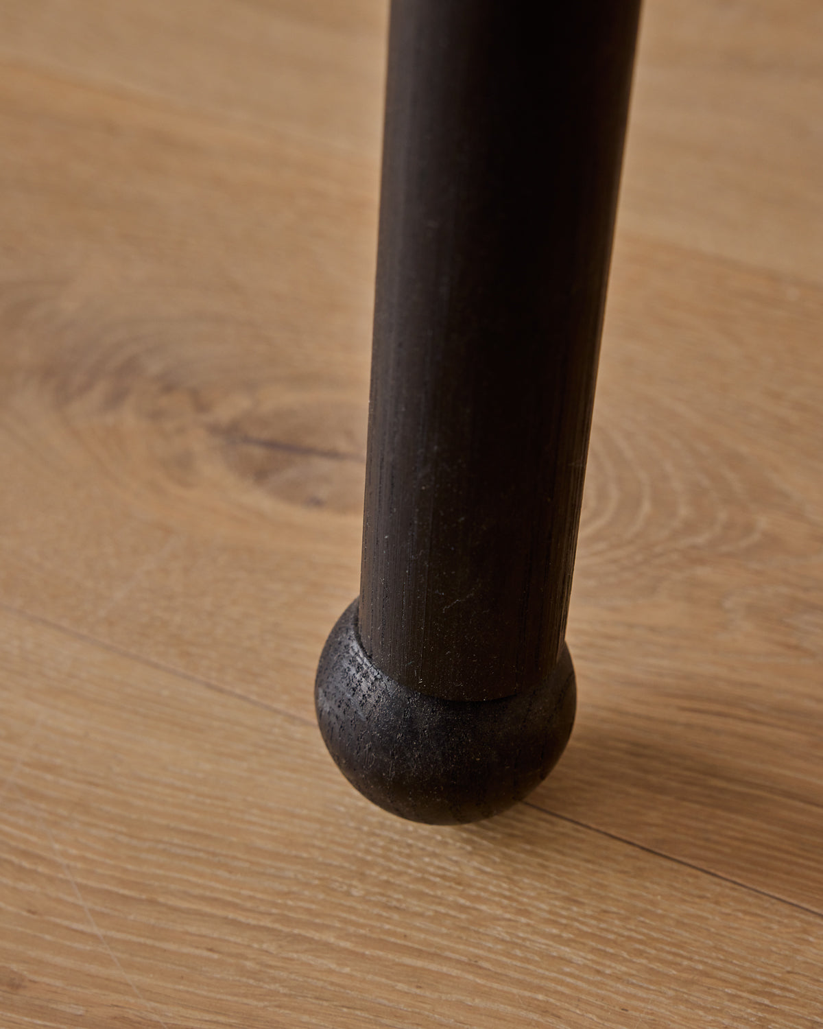 Lostine - Black Bloak Ladder