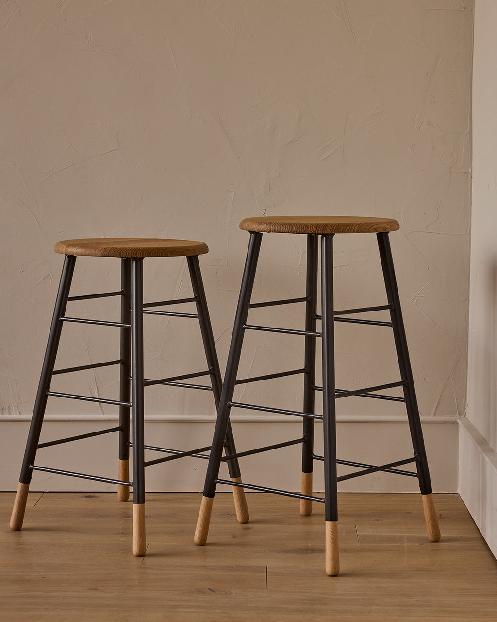 Lostine - Gordon Stools - Natural